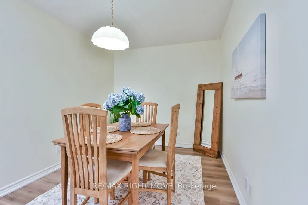 486 Laclie Street, #313