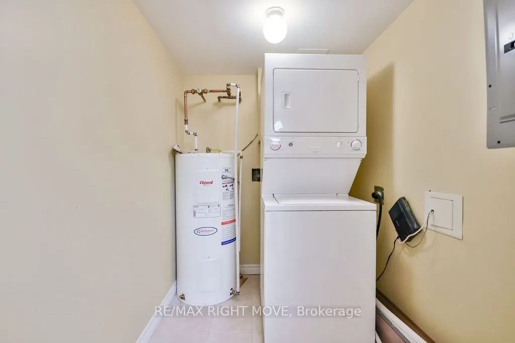 486 Laclie Street, #313