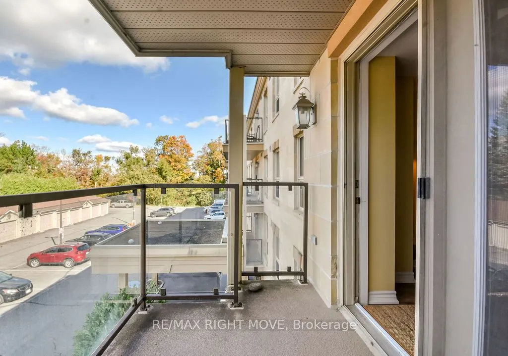 486 Laclie Street, #313