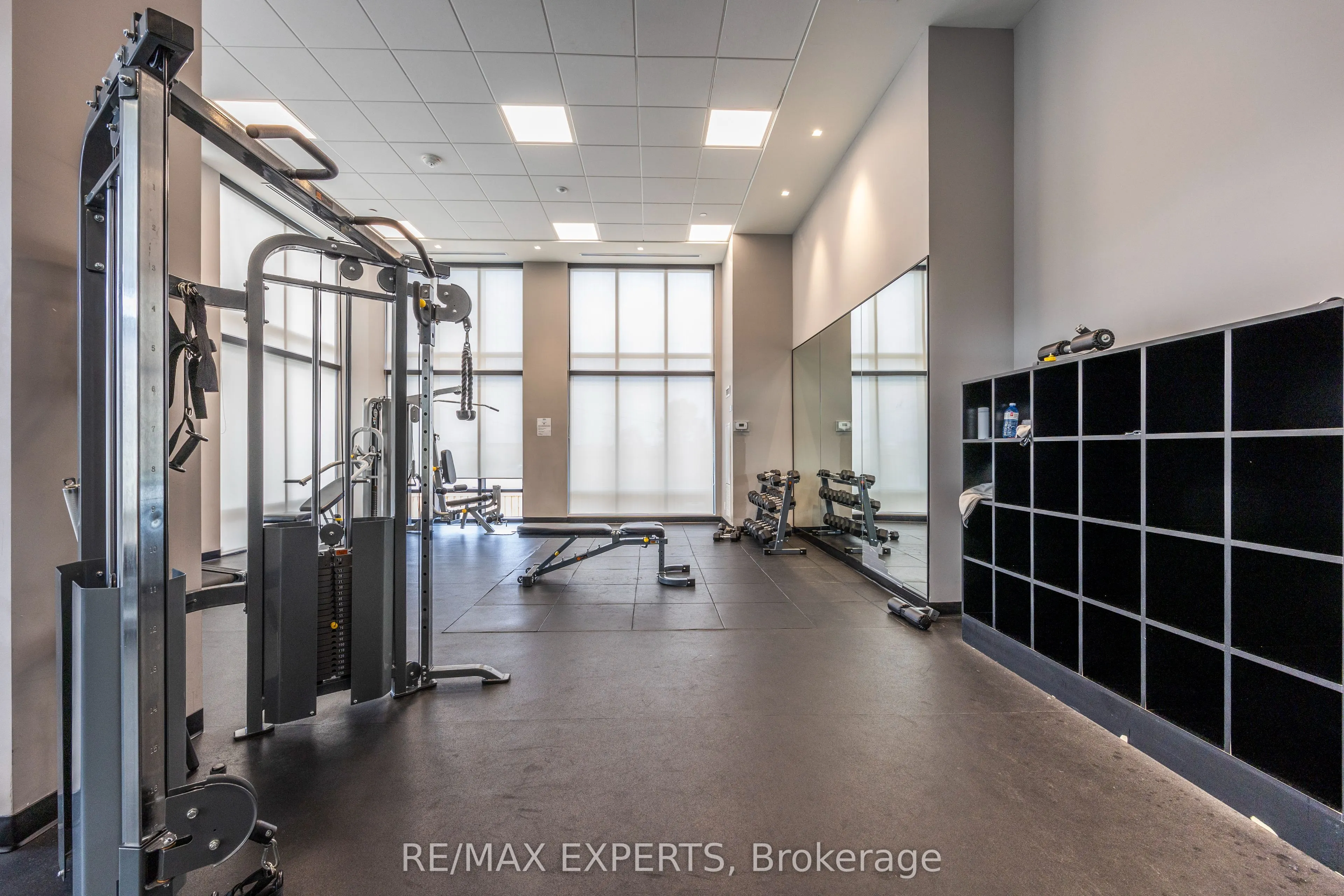 681 Yonge Street, #707