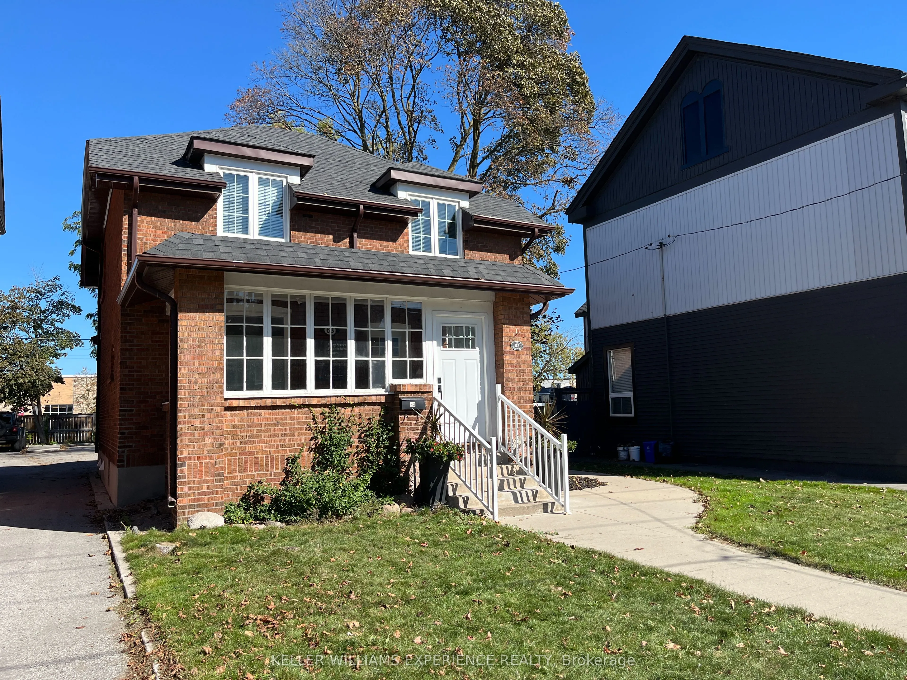63 Mary Street, #Front Office