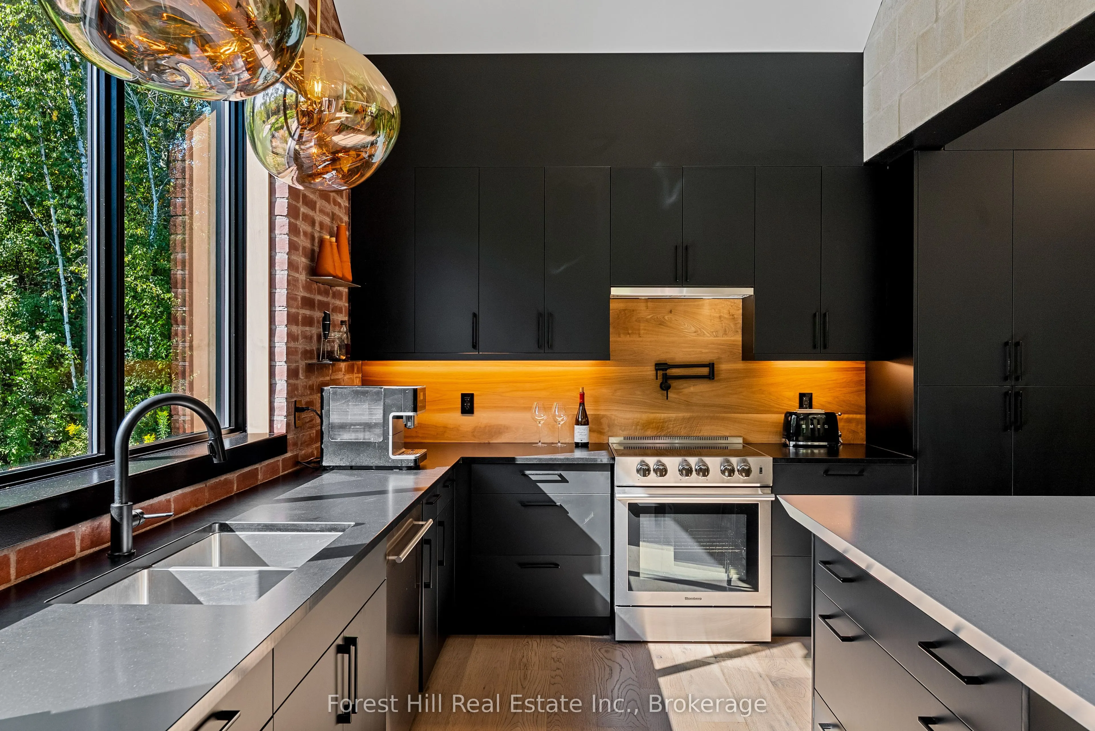 854 Sixth Street