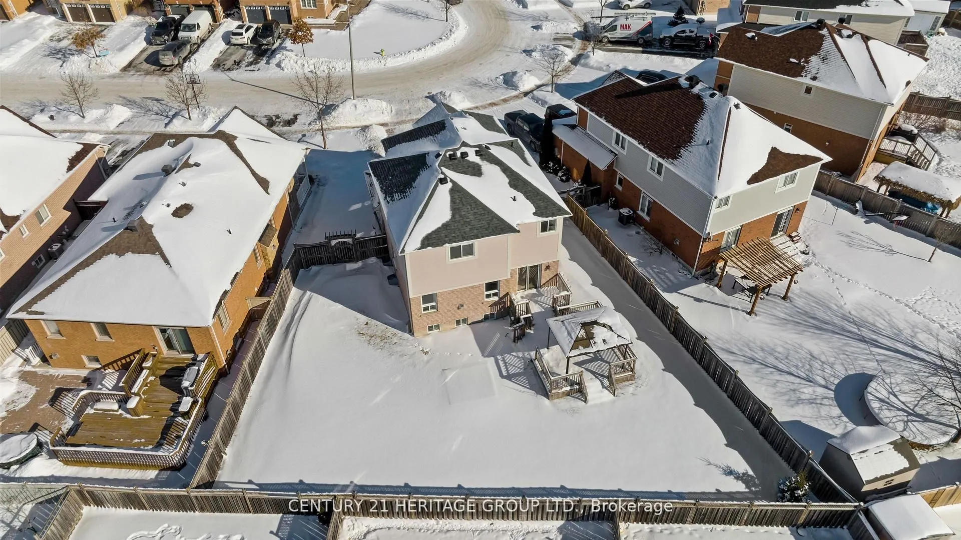 18 Tudor Crescent