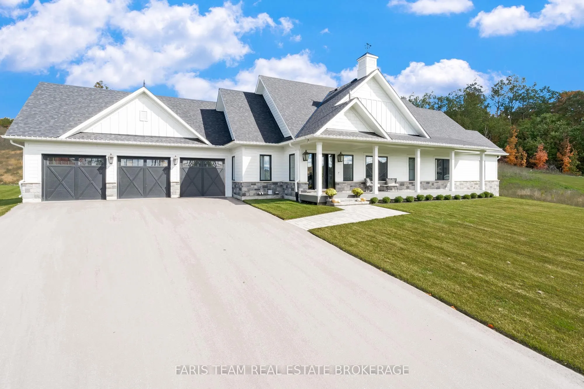 17 Clydesdale Court