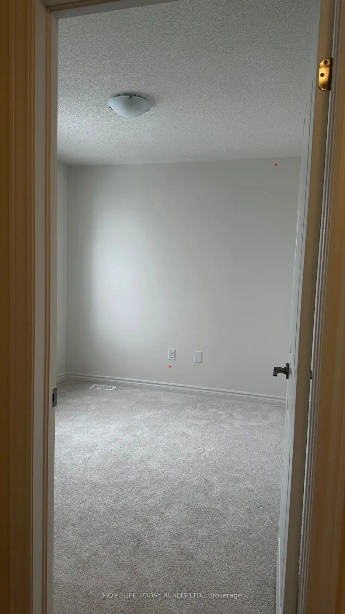 7 Phoenix Boulevard