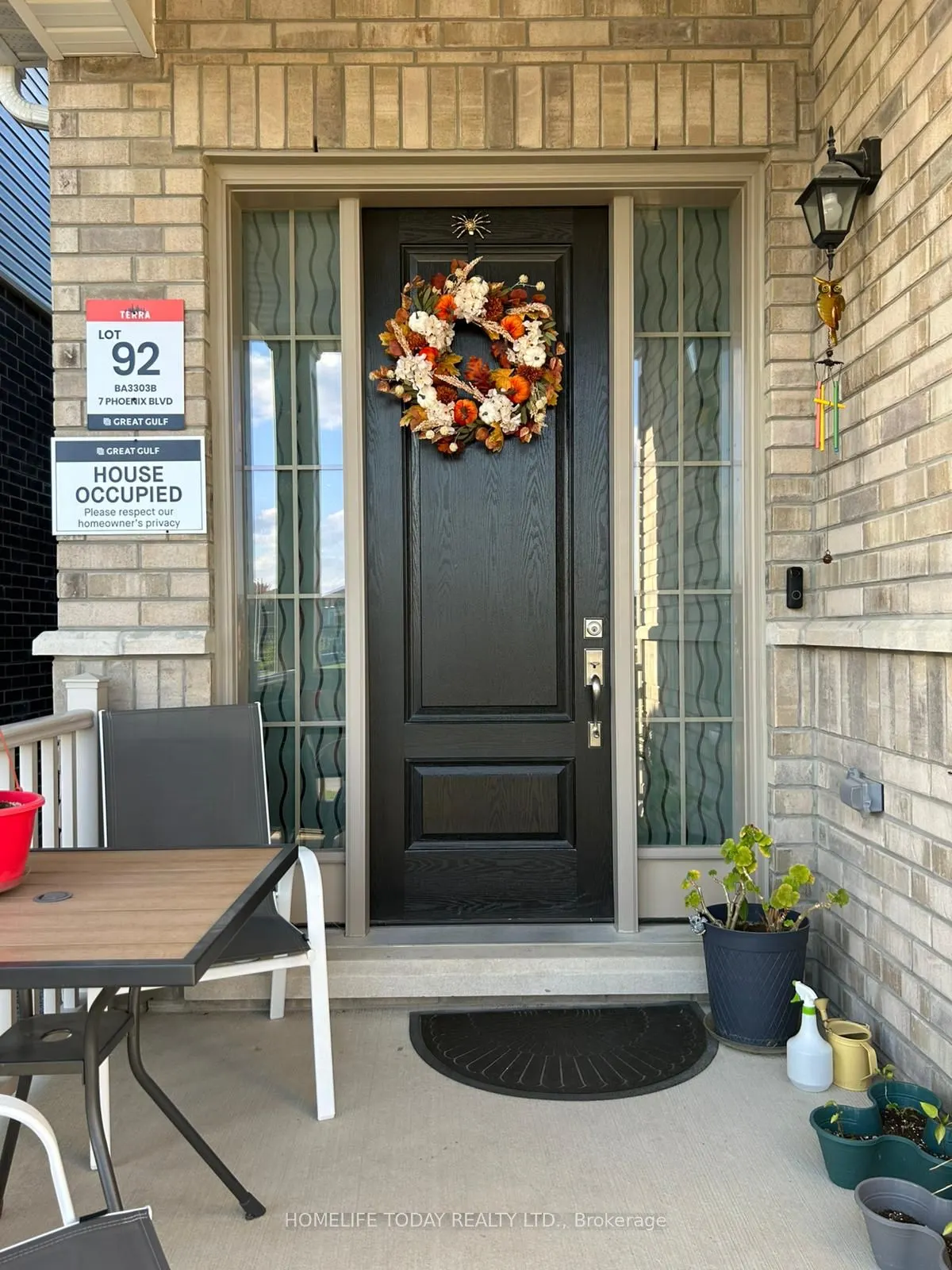 7 Phoenix Boulevard