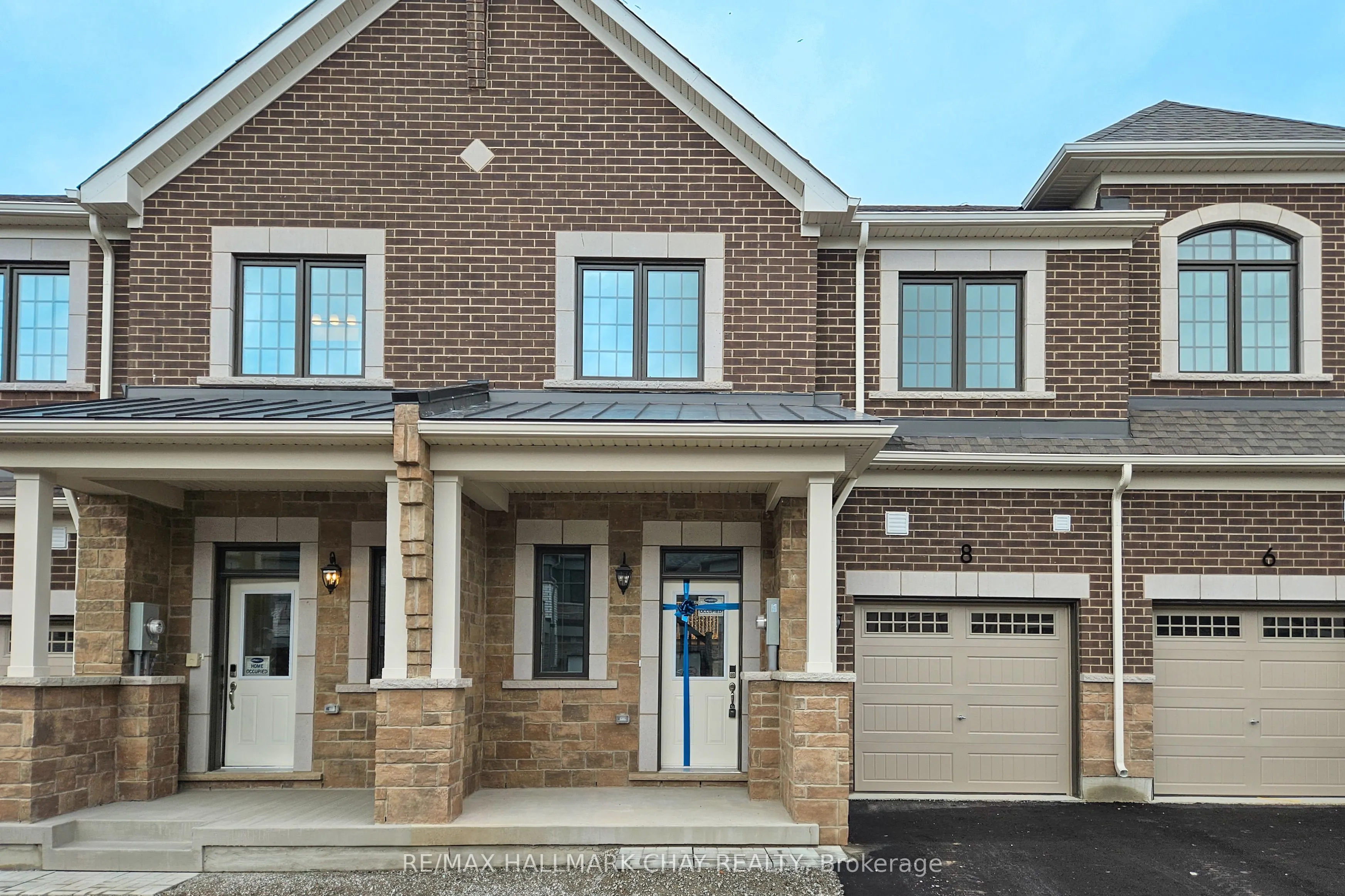 8 Vinewood Crescent