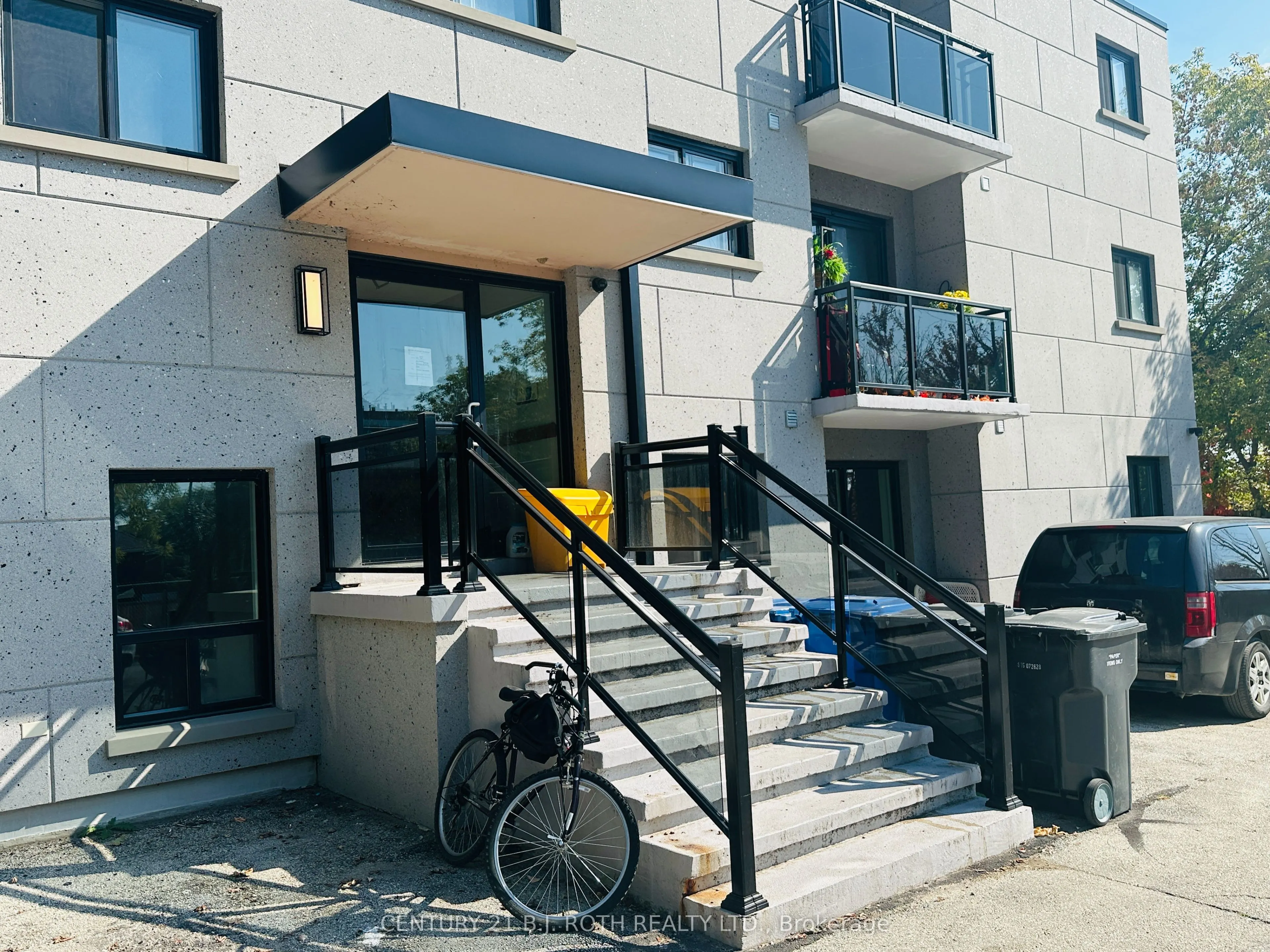 34 Berczy Street