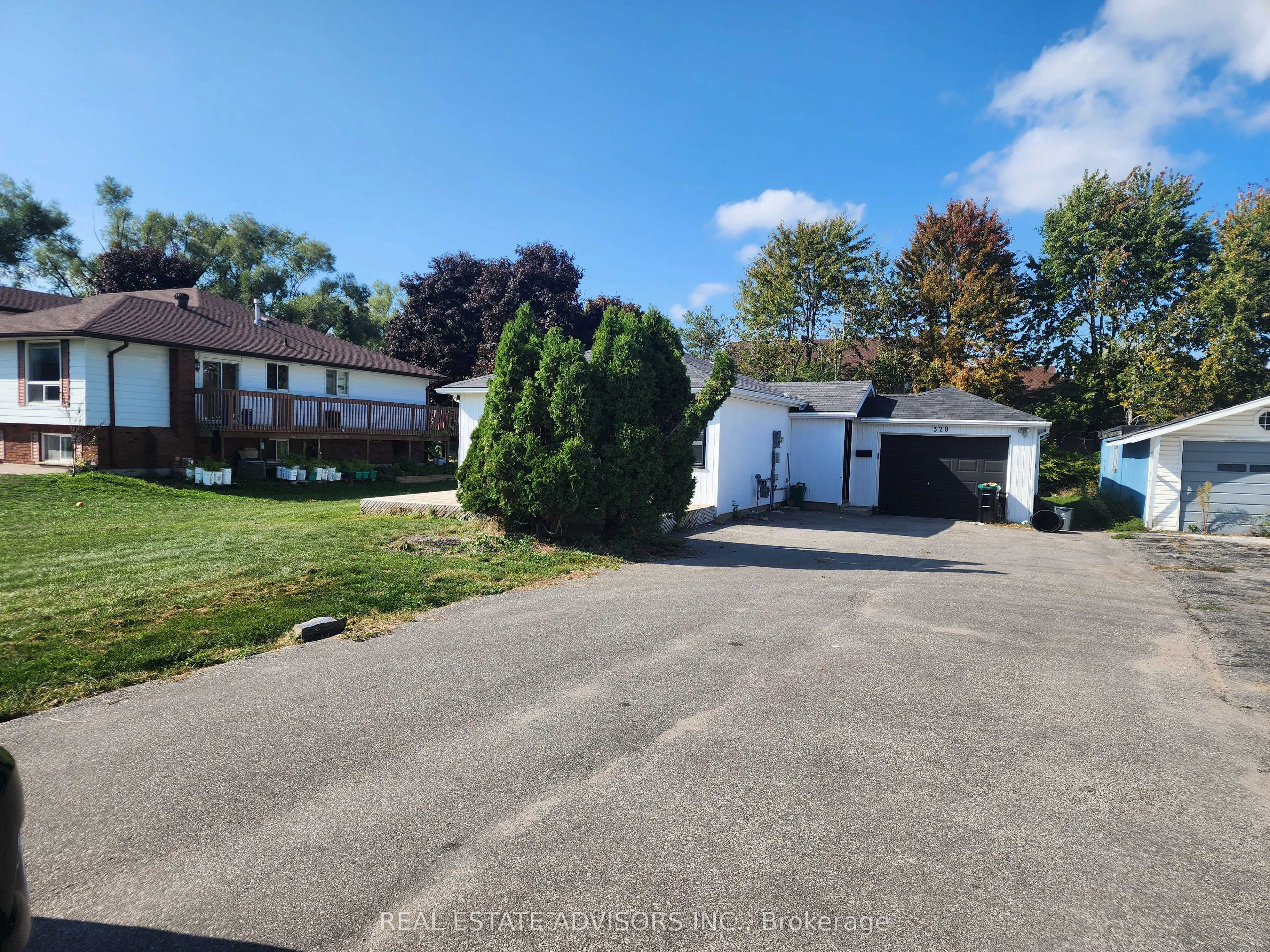 328 Little Avenue