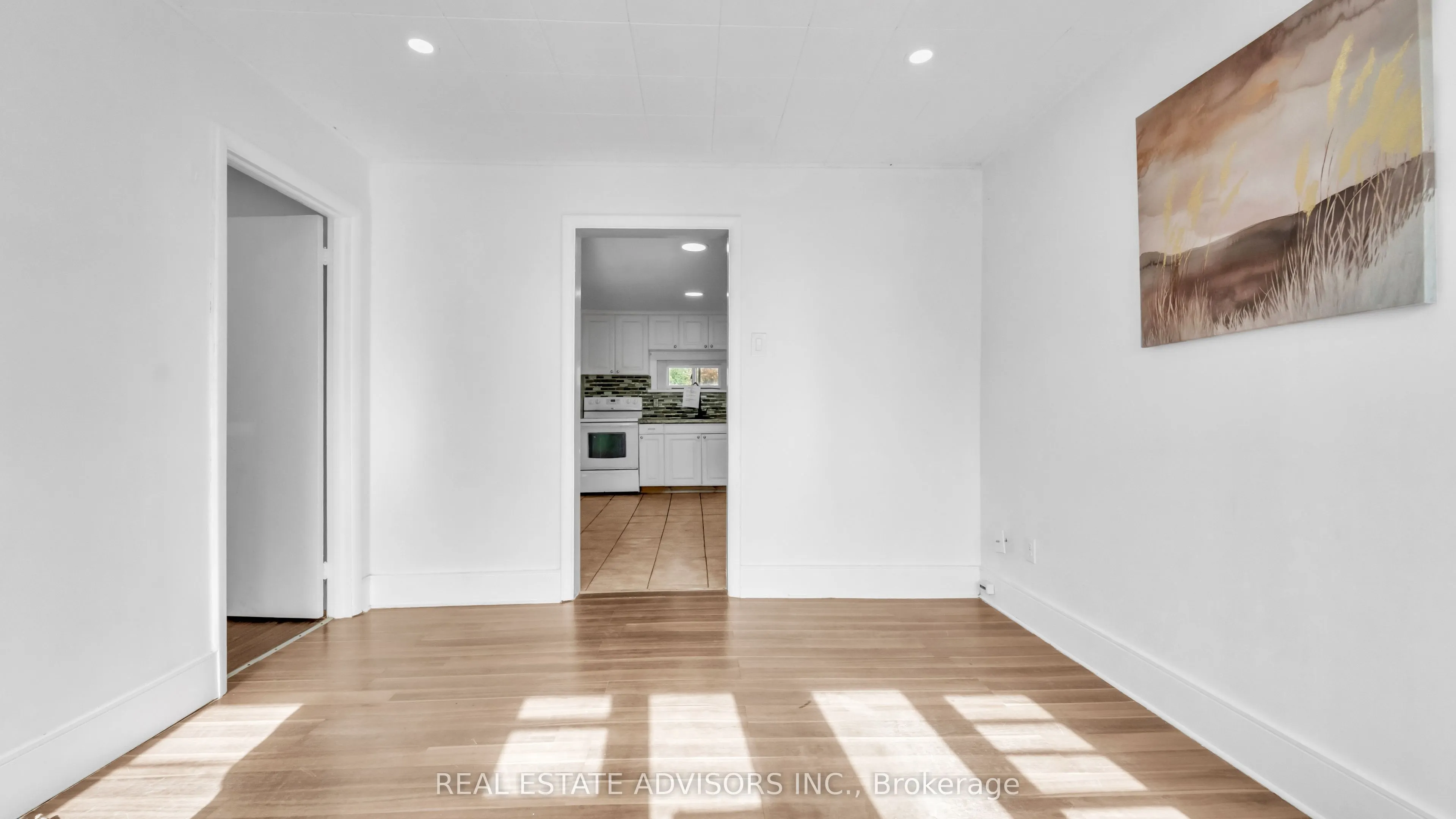 328 Little Avenue