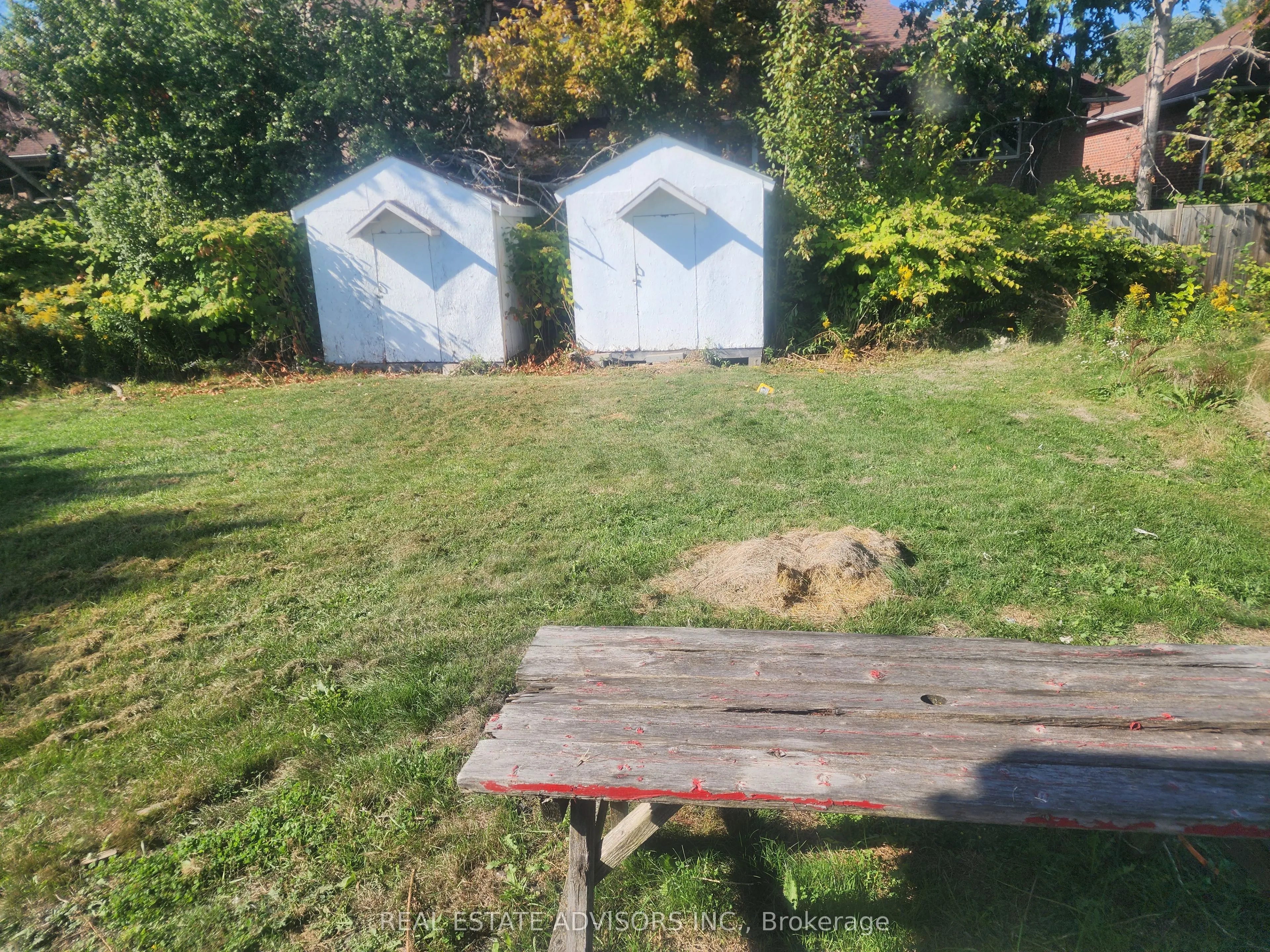 328 Little Avenue