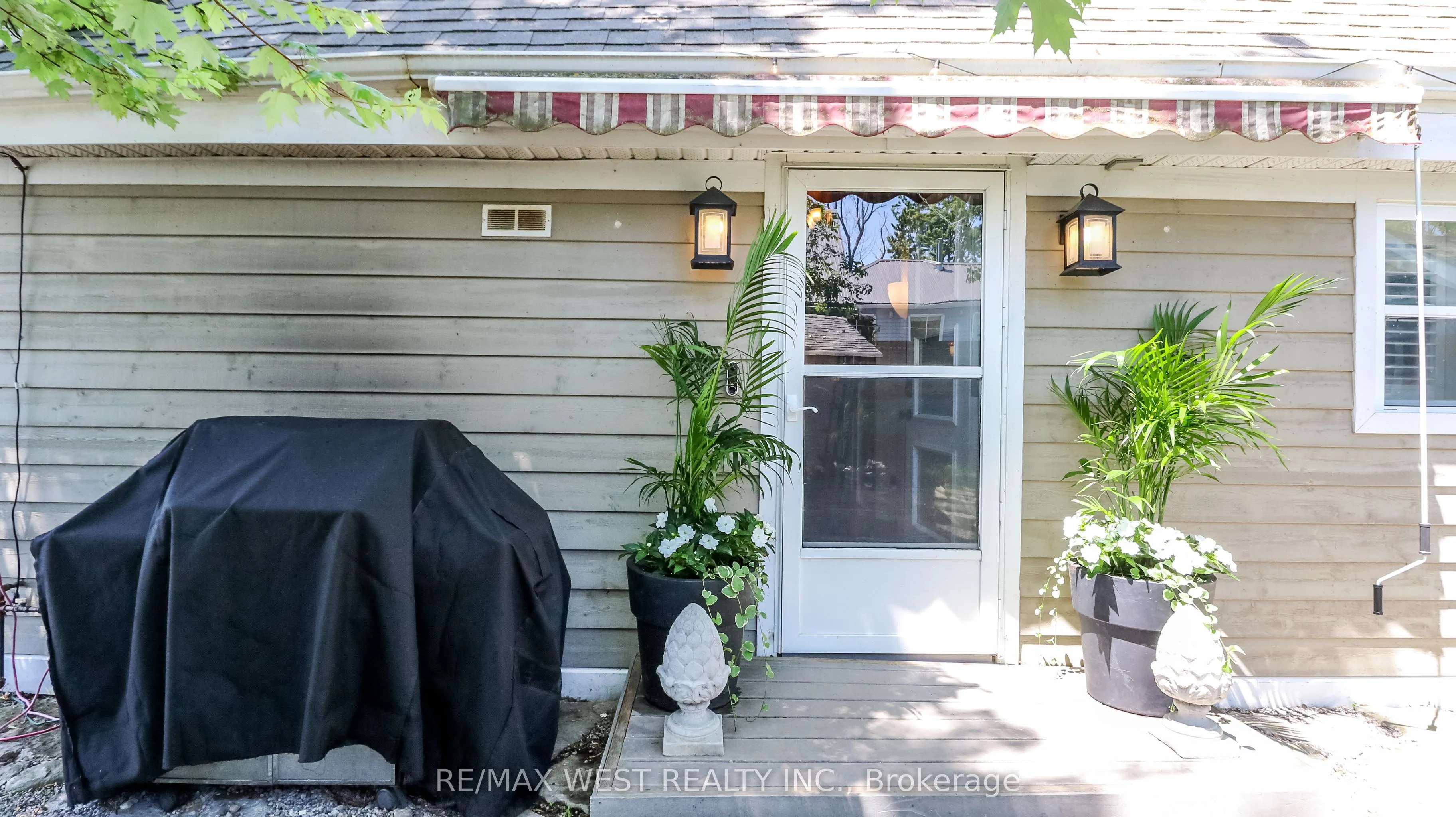3756 Glenrest Drive