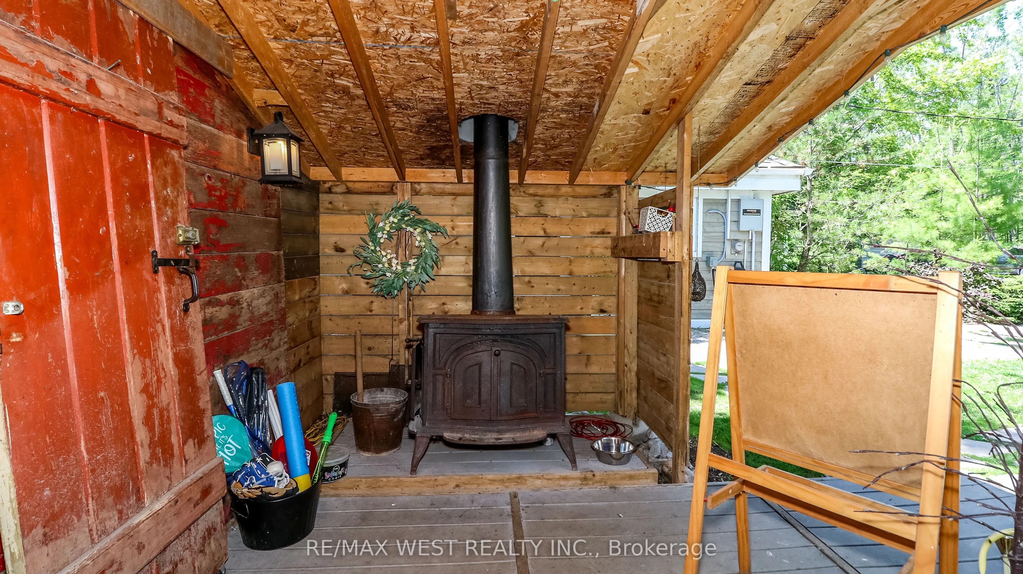 3756 Glenrest Drive