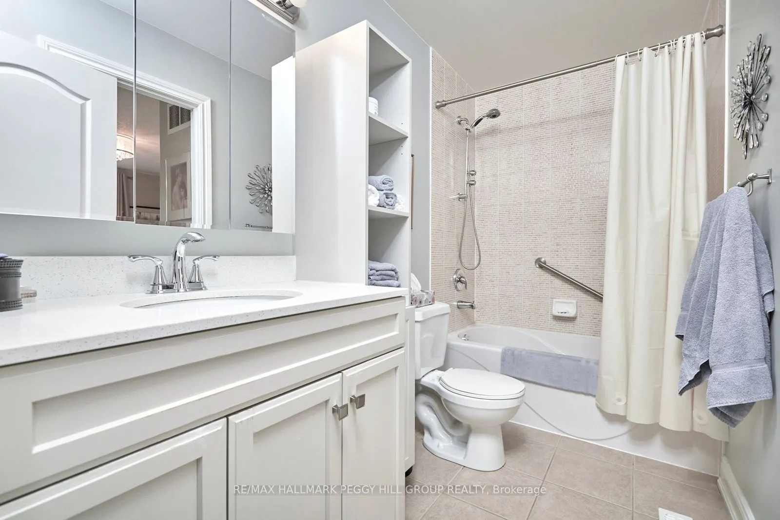 125 Huronia Road, #11