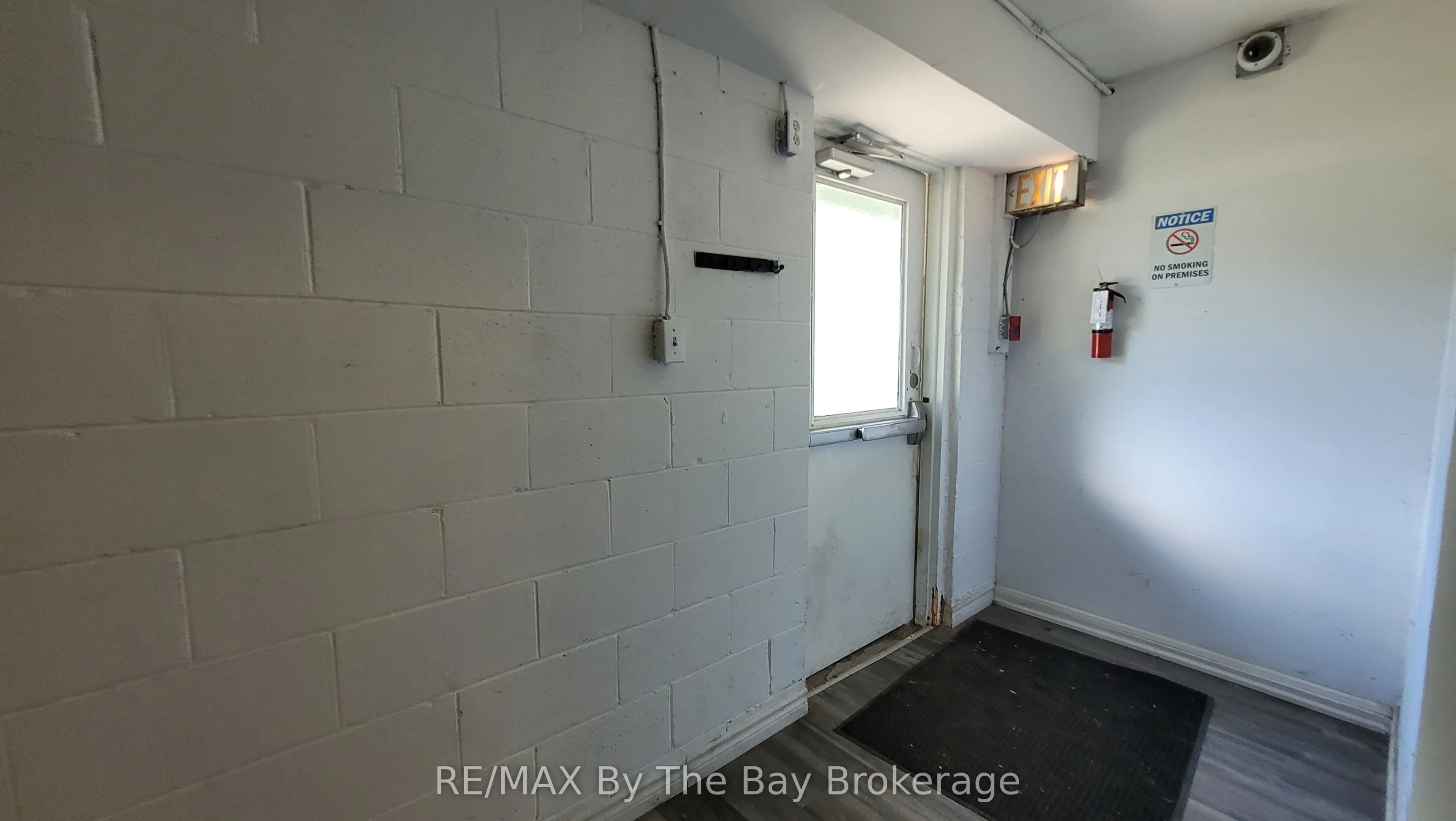 280 River Road E, #A12