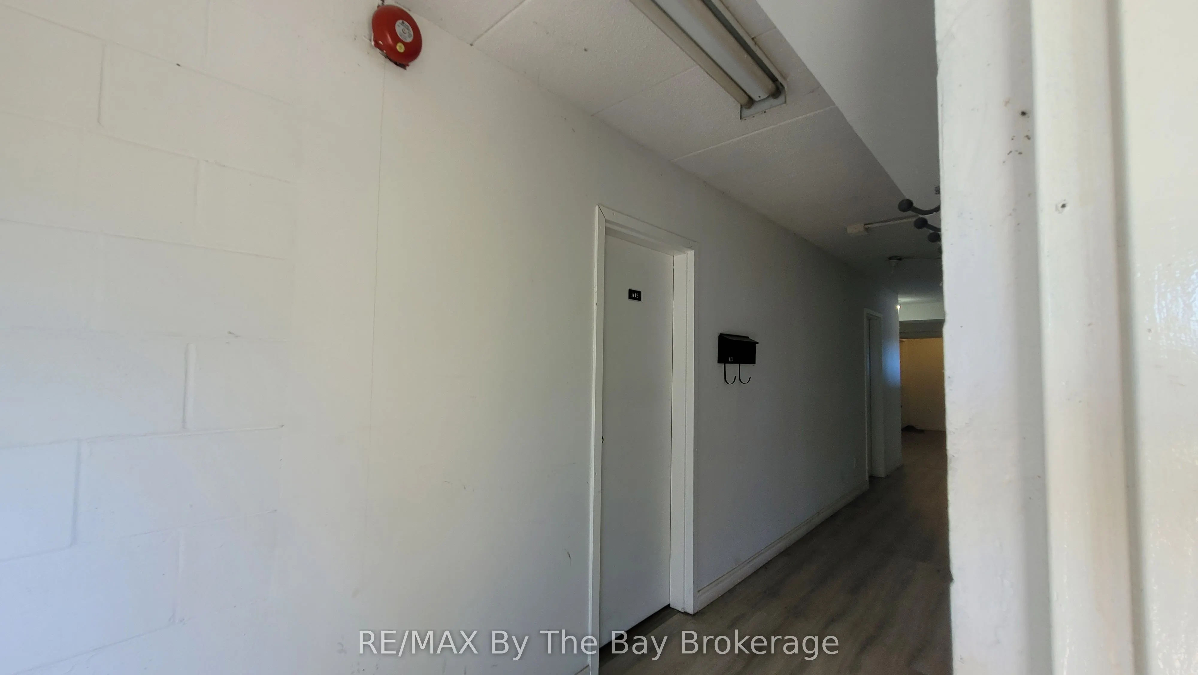 280 River Road E, #A12