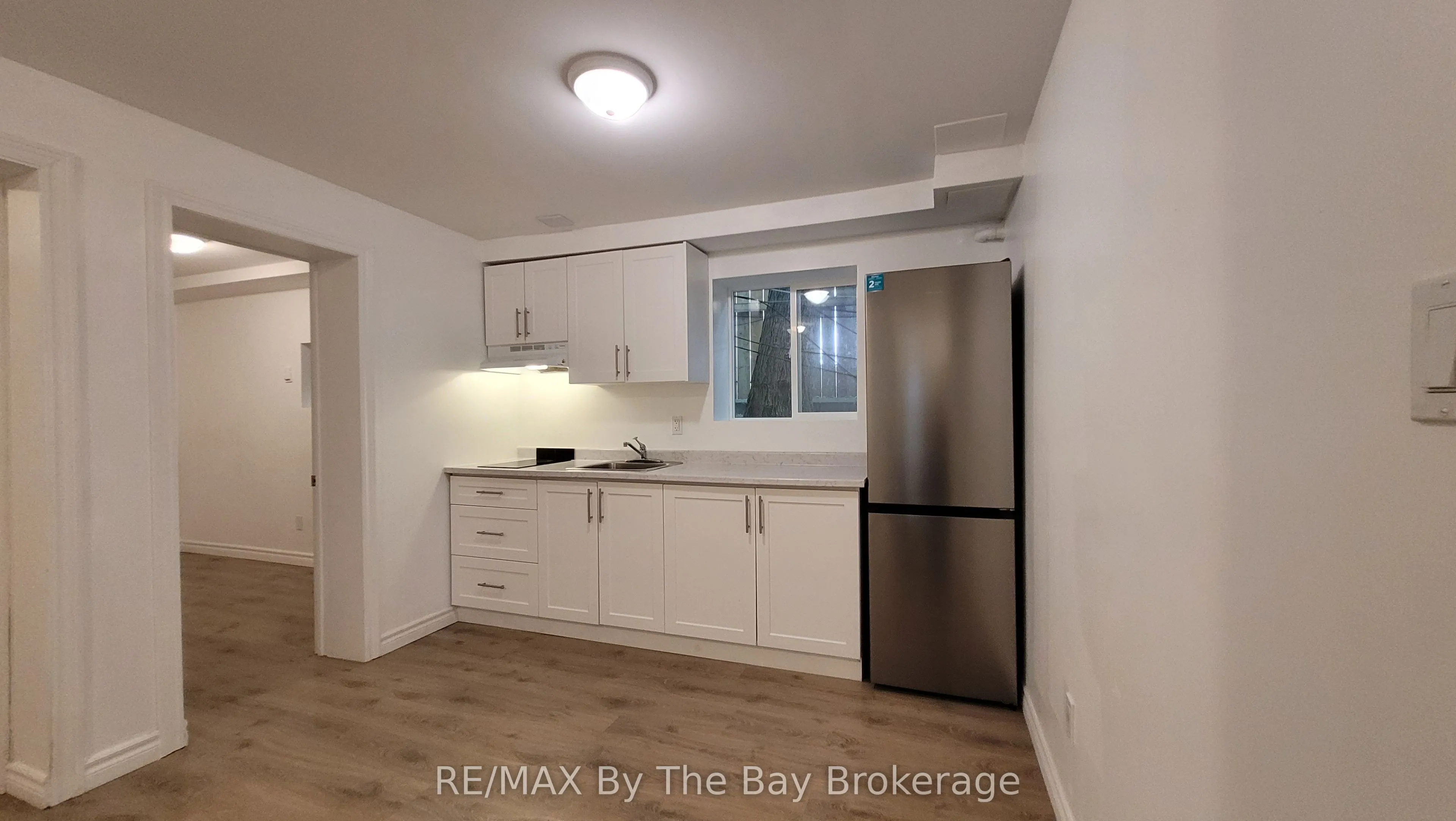 280 River Road E, #A12