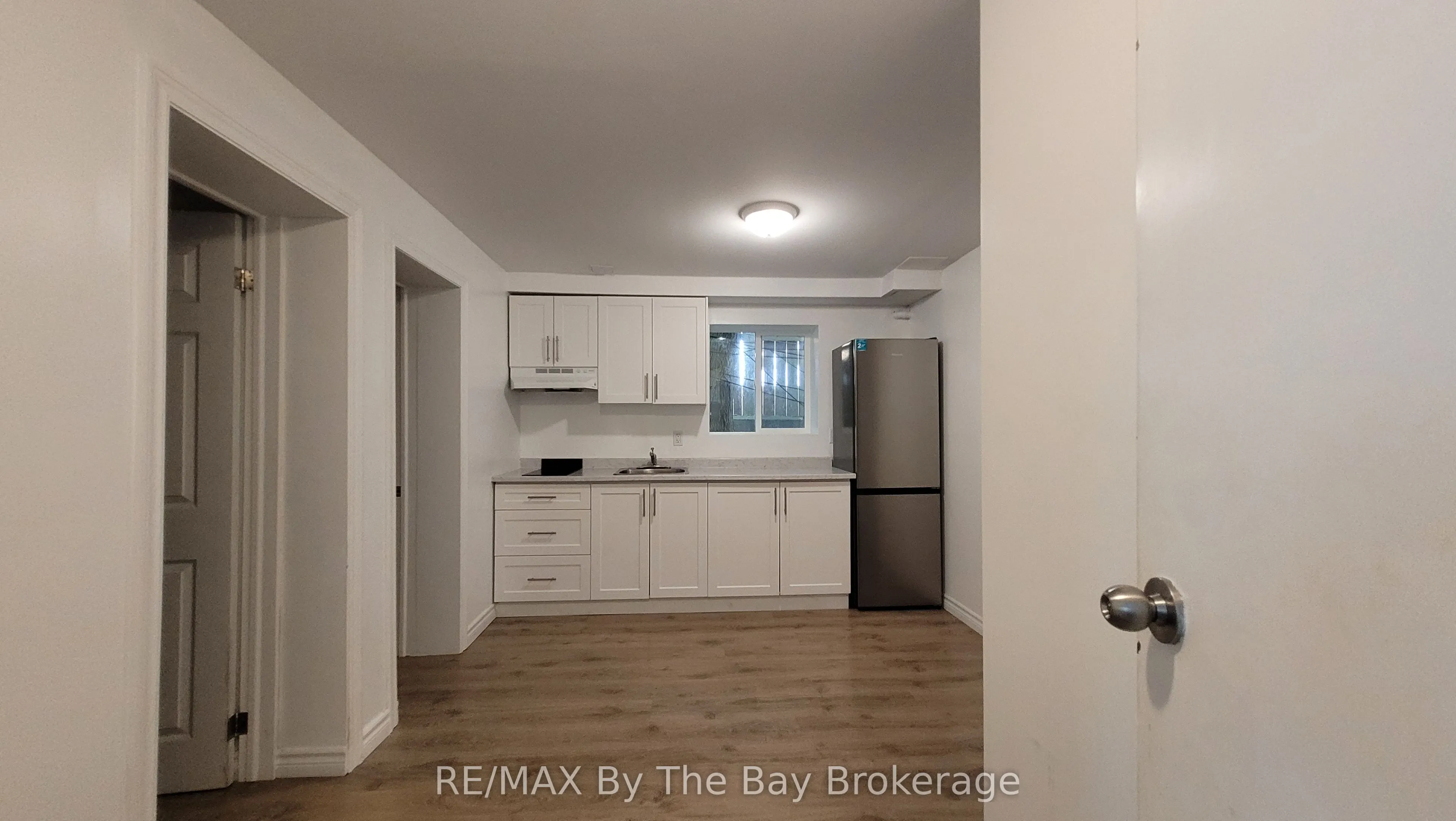 280 River Road E, #A12