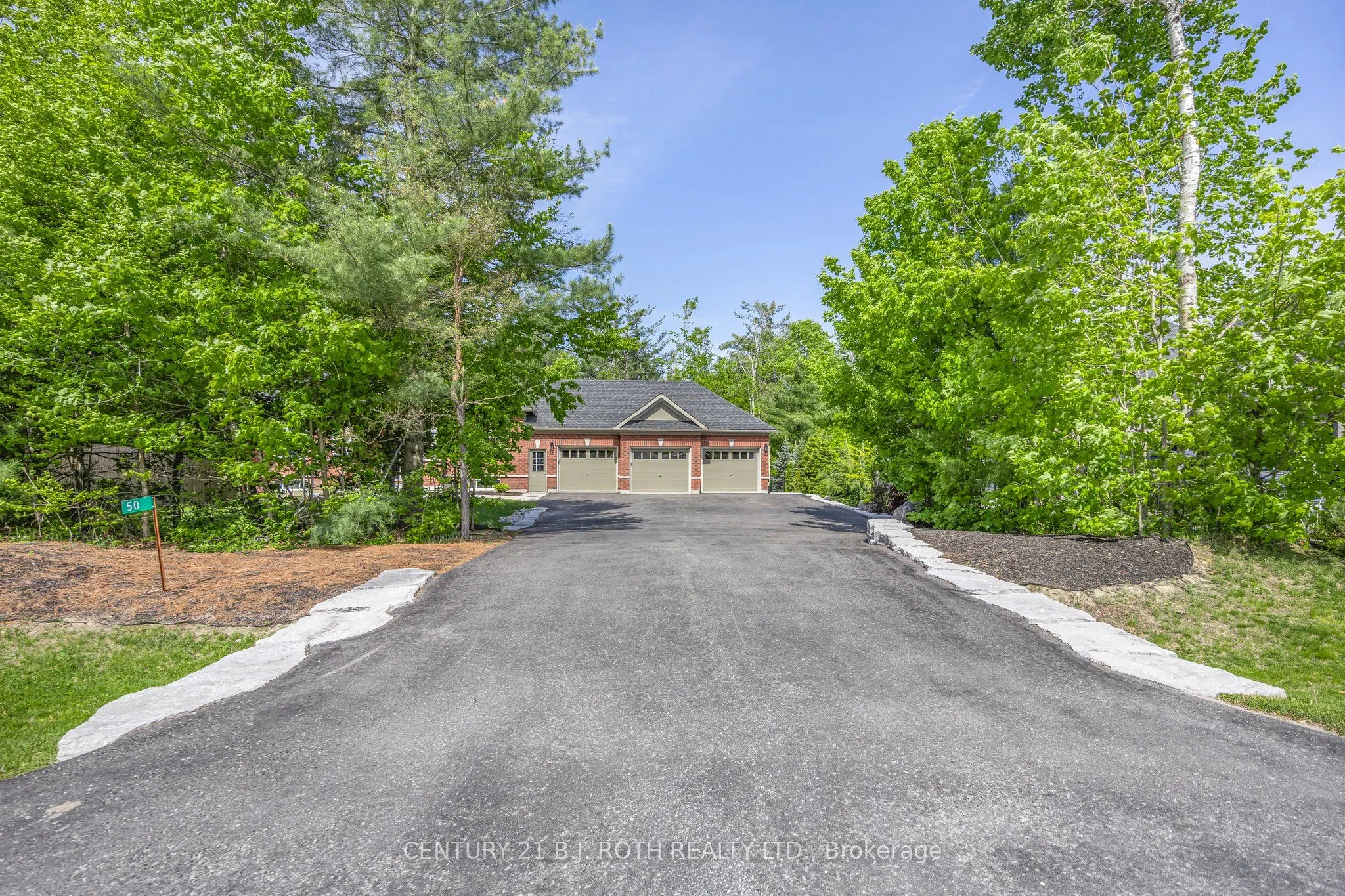 50 Diamond Valley Drive
