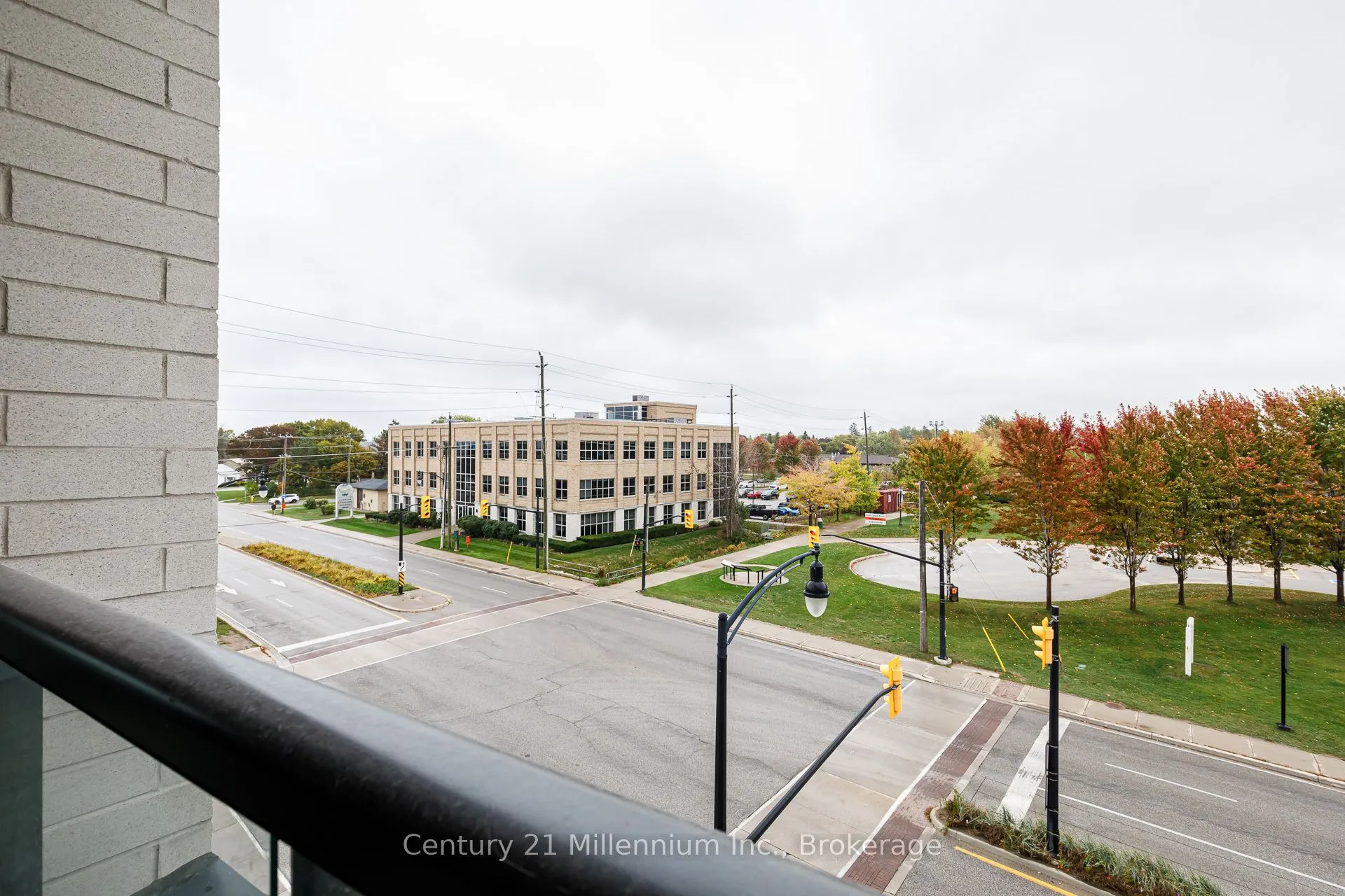 31 Huron Street, #306