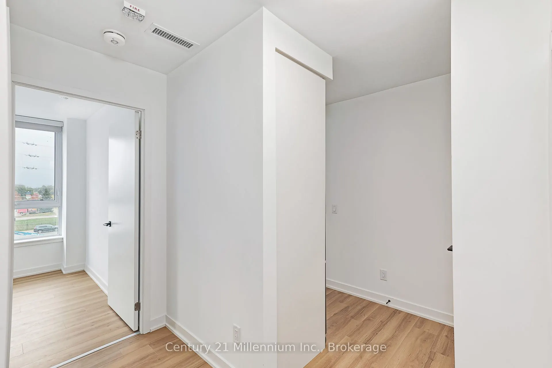 31 Huron Street, #306