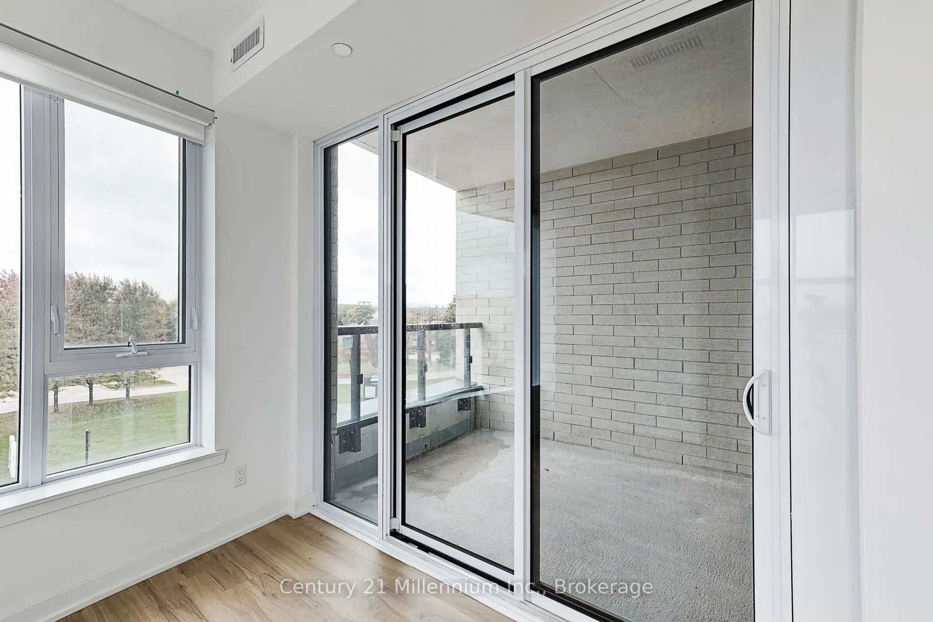 31 Huron Street, #306