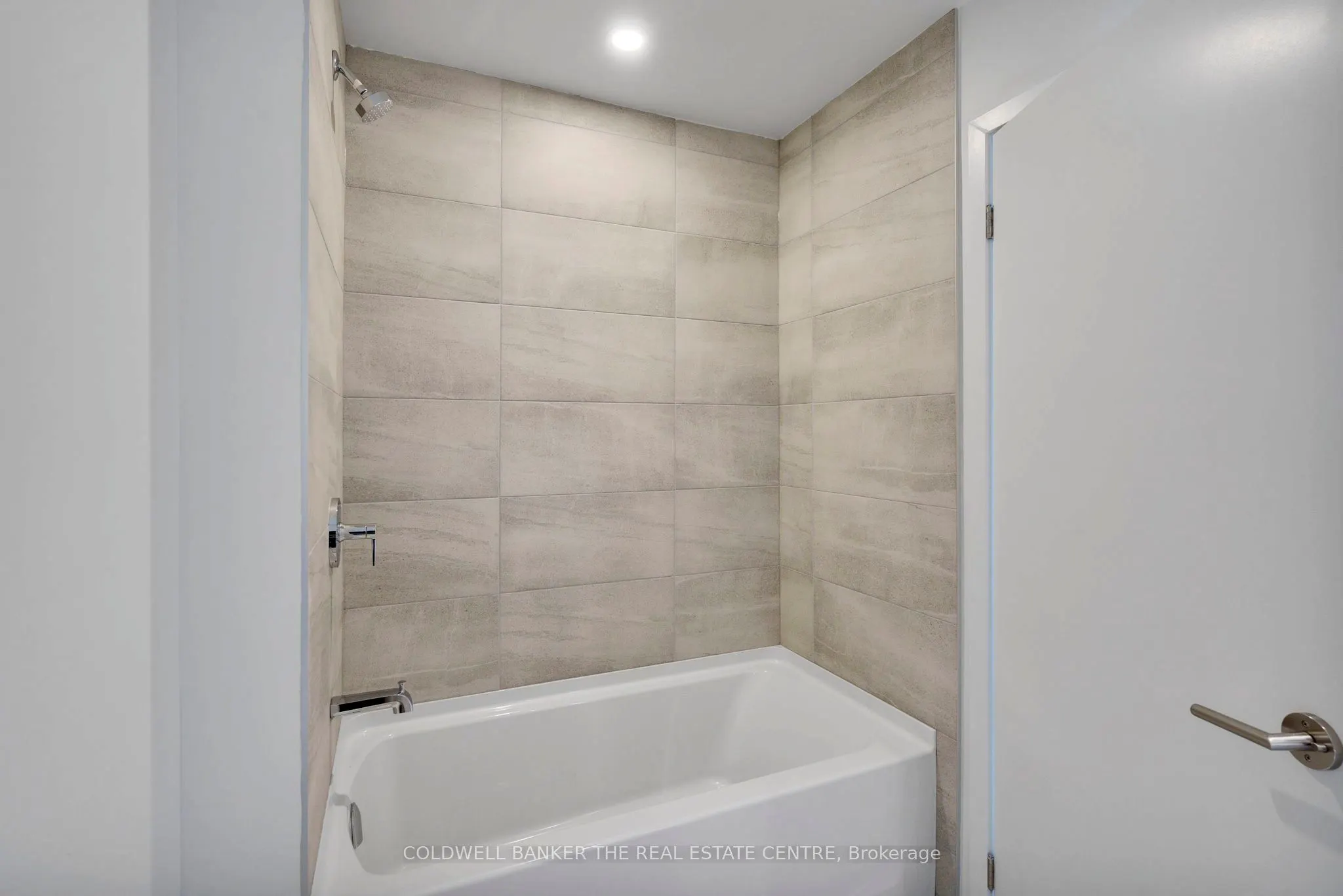 55 Dunlop Street W, #1302