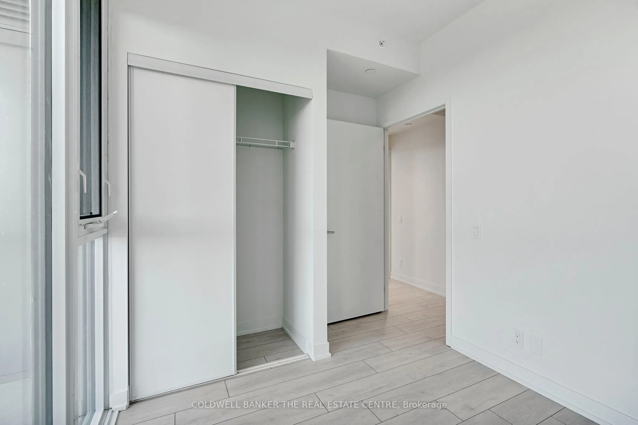 55 Dunlop Street W, #1302