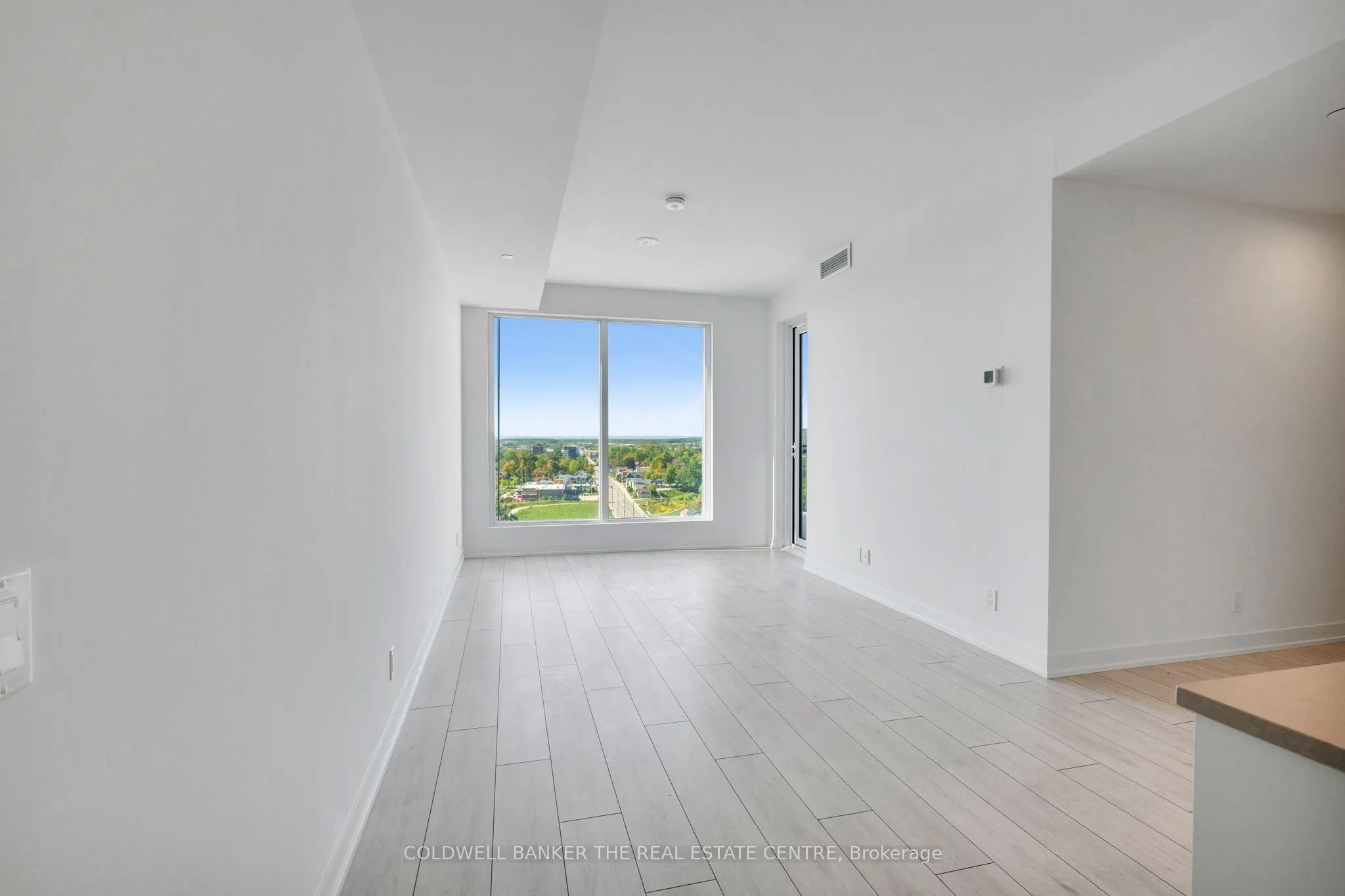 55 Dunlop Street W, #1302