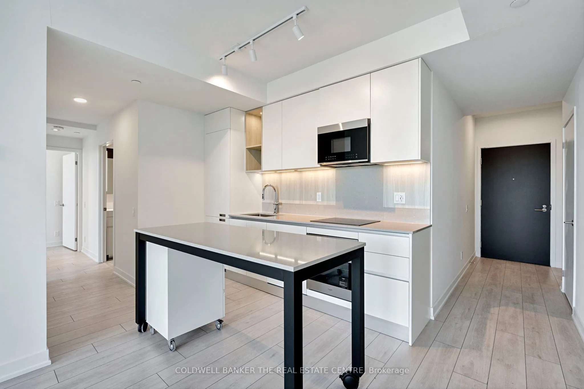 55 Dunlop Street W, #1302