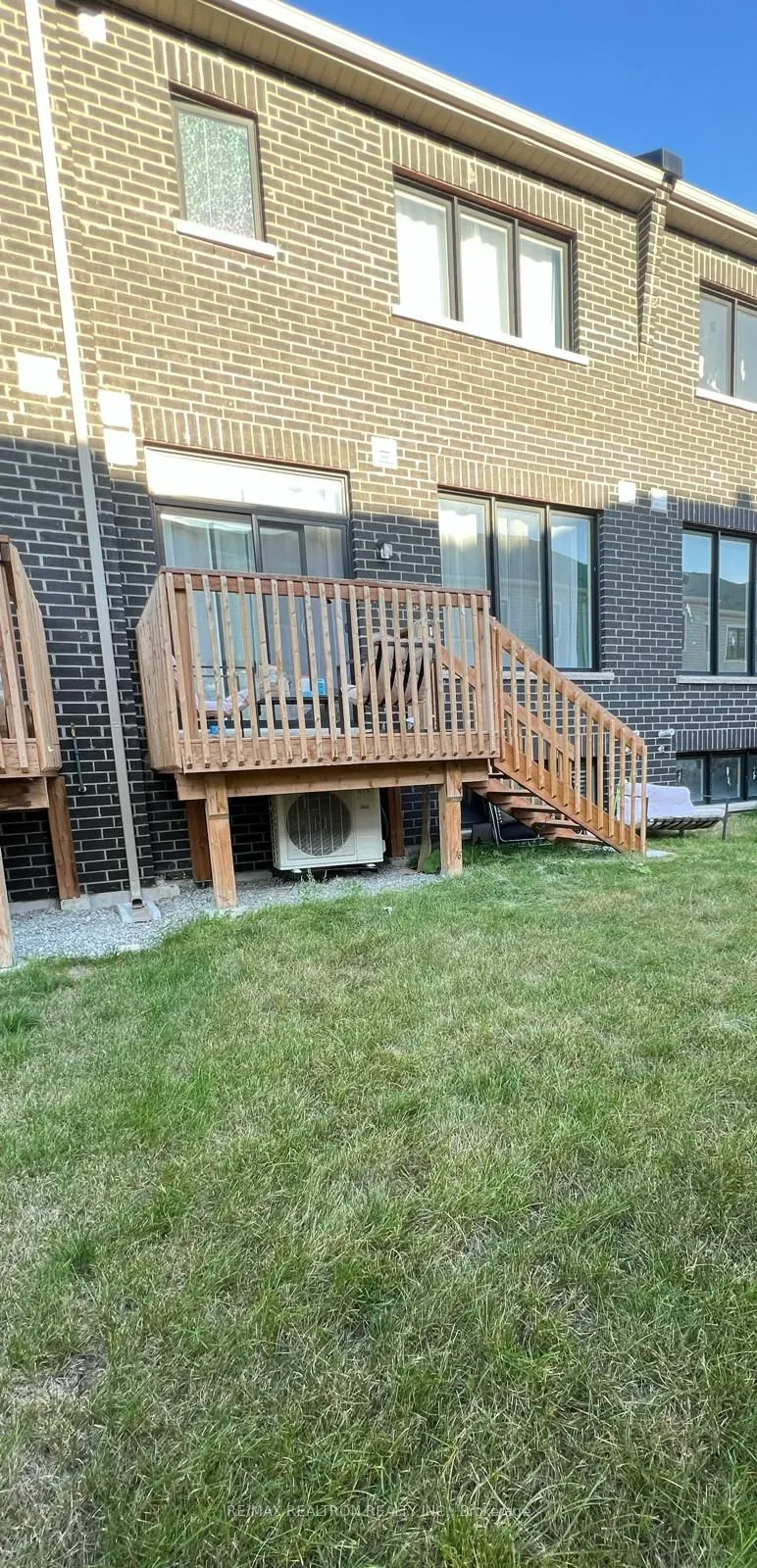 83 Milady Crescent