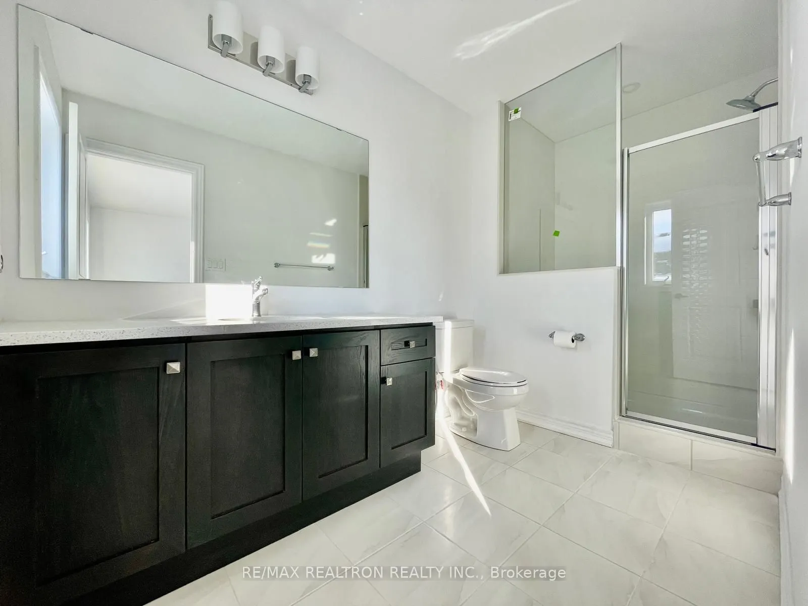 83 Milady Crescent