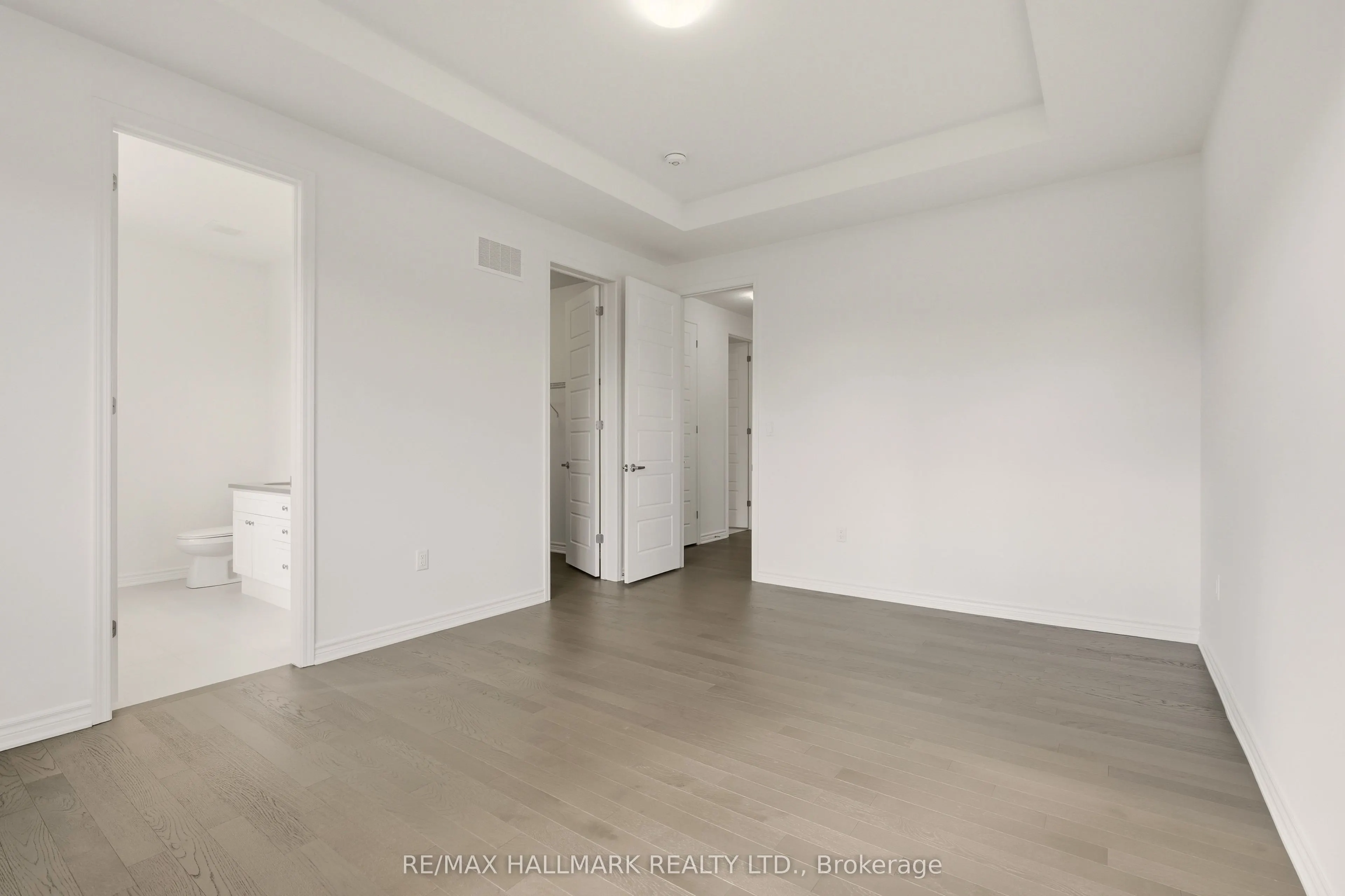 363 Reid Drive W