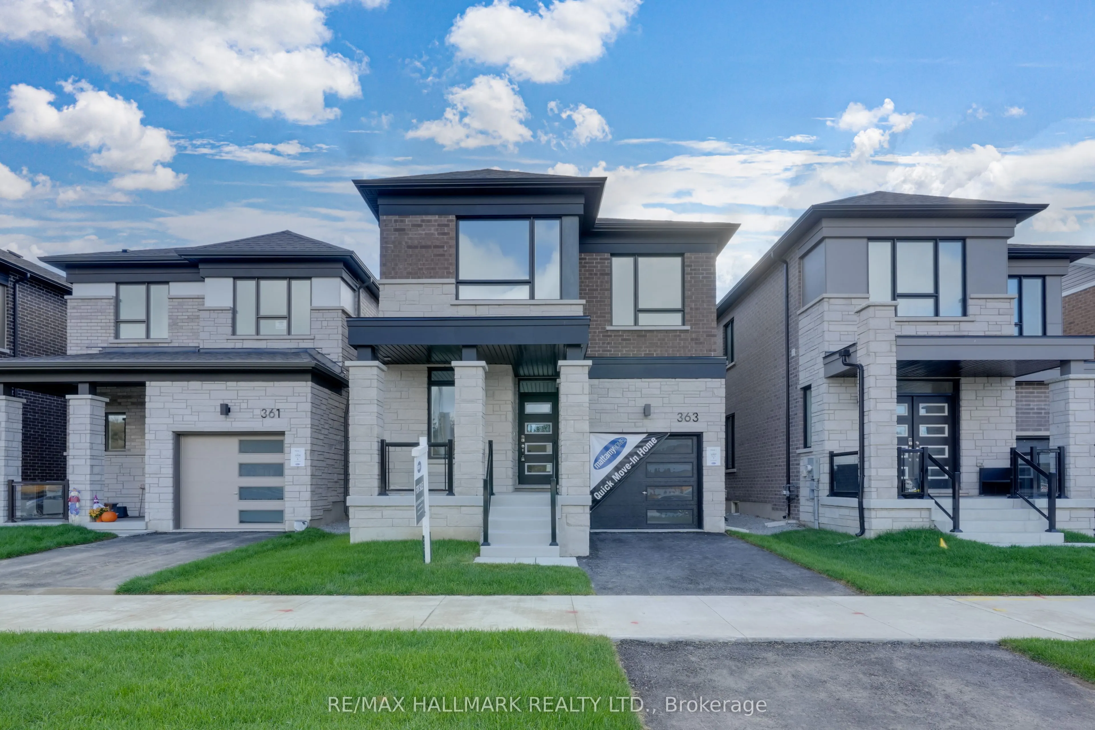 363 Reid Drive W