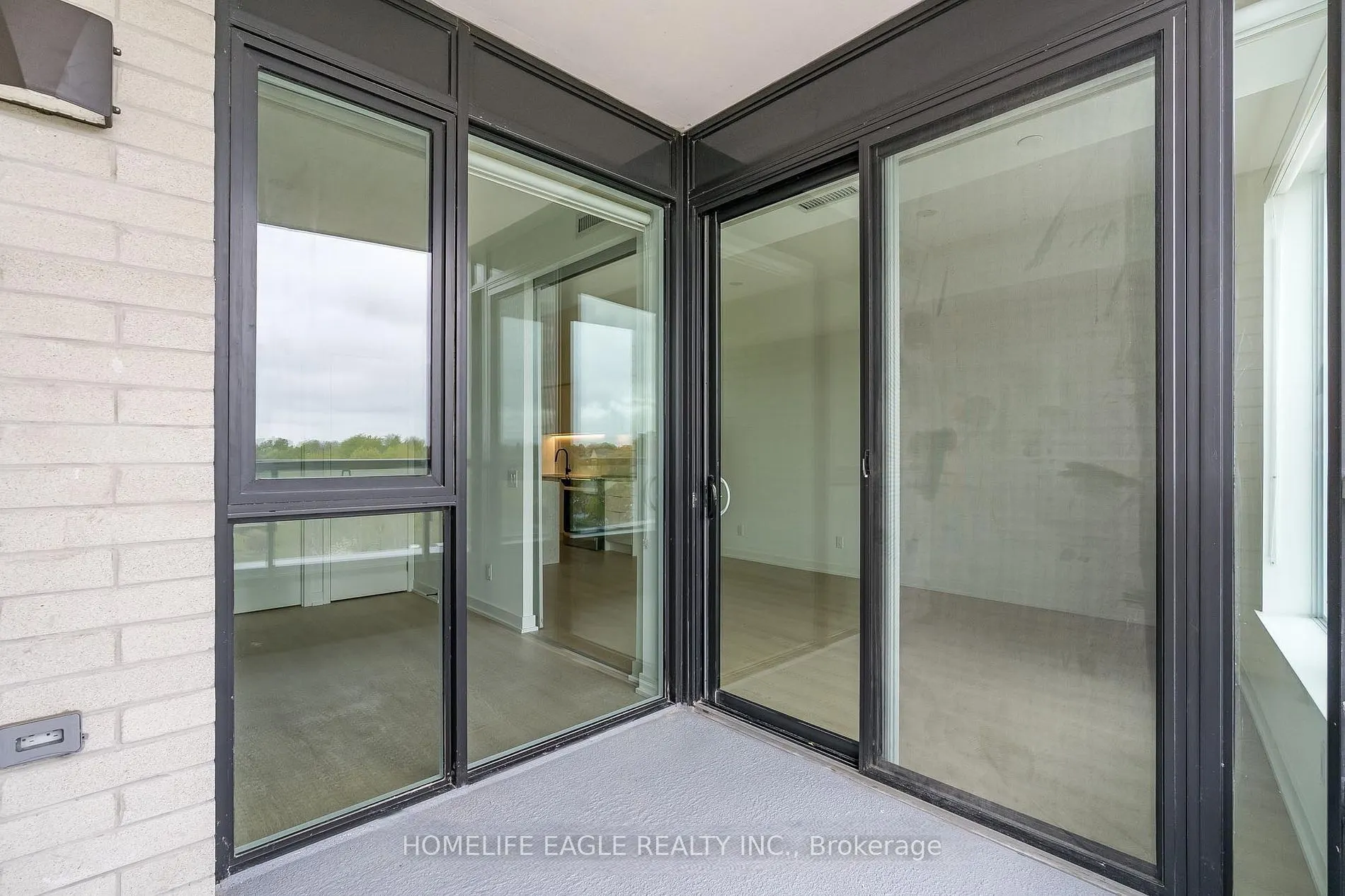 31 Huron Street, #513