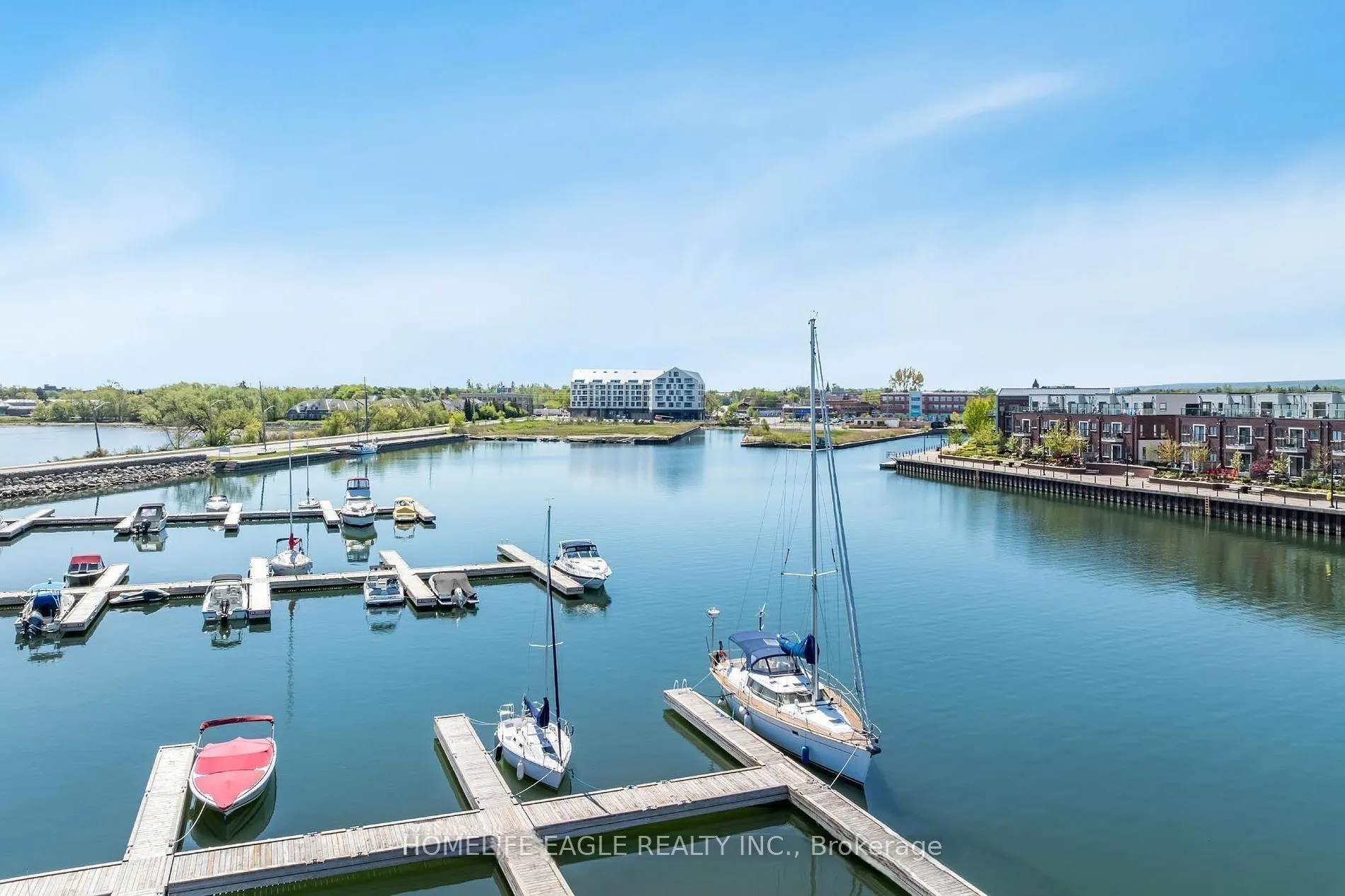 31 Huron Street, #513