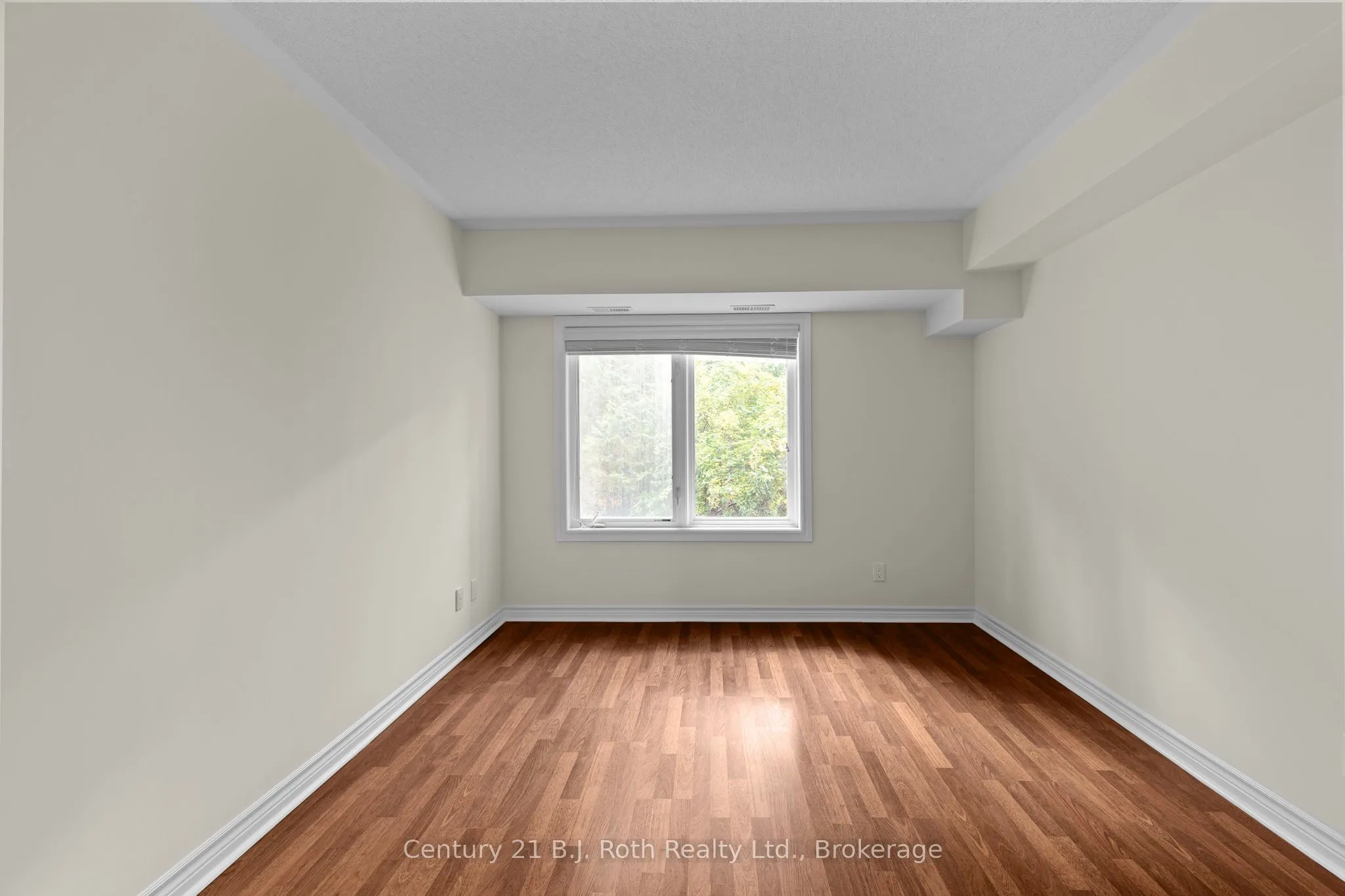 4 Brandy Lane Drive, #104
