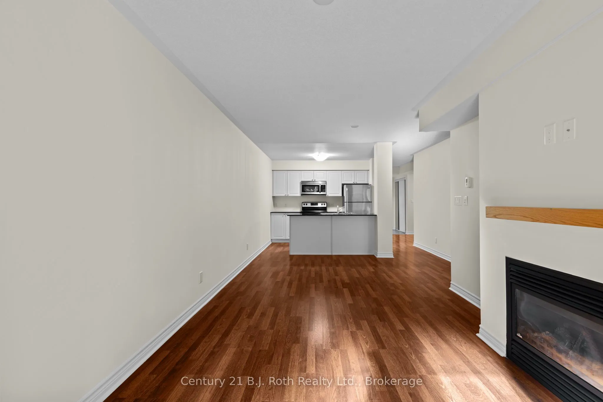 4 Brandy Lane Drive, #104