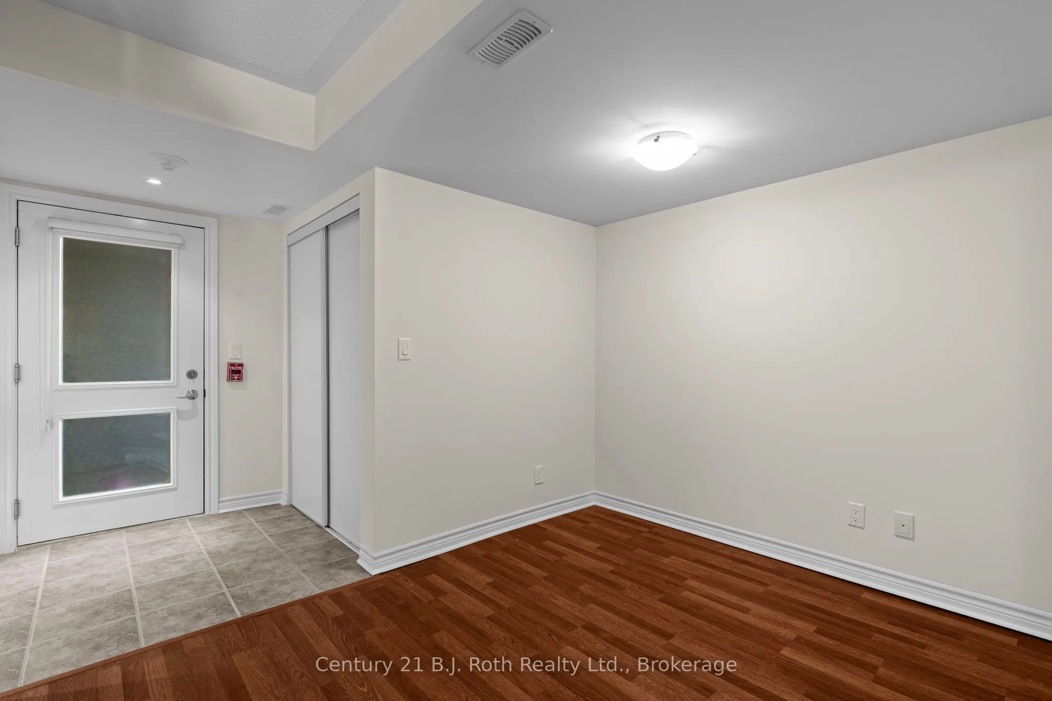 4 Brandy Lane Drive, #104