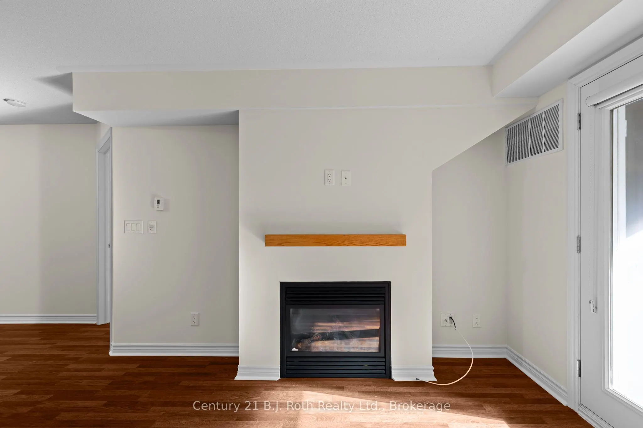 4 Brandy Lane Drive, #104