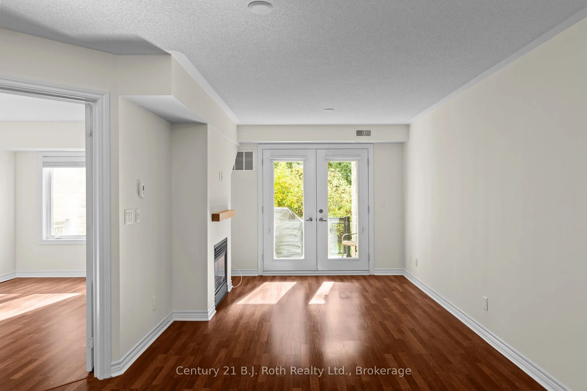 4 Brandy Lane Drive, #104