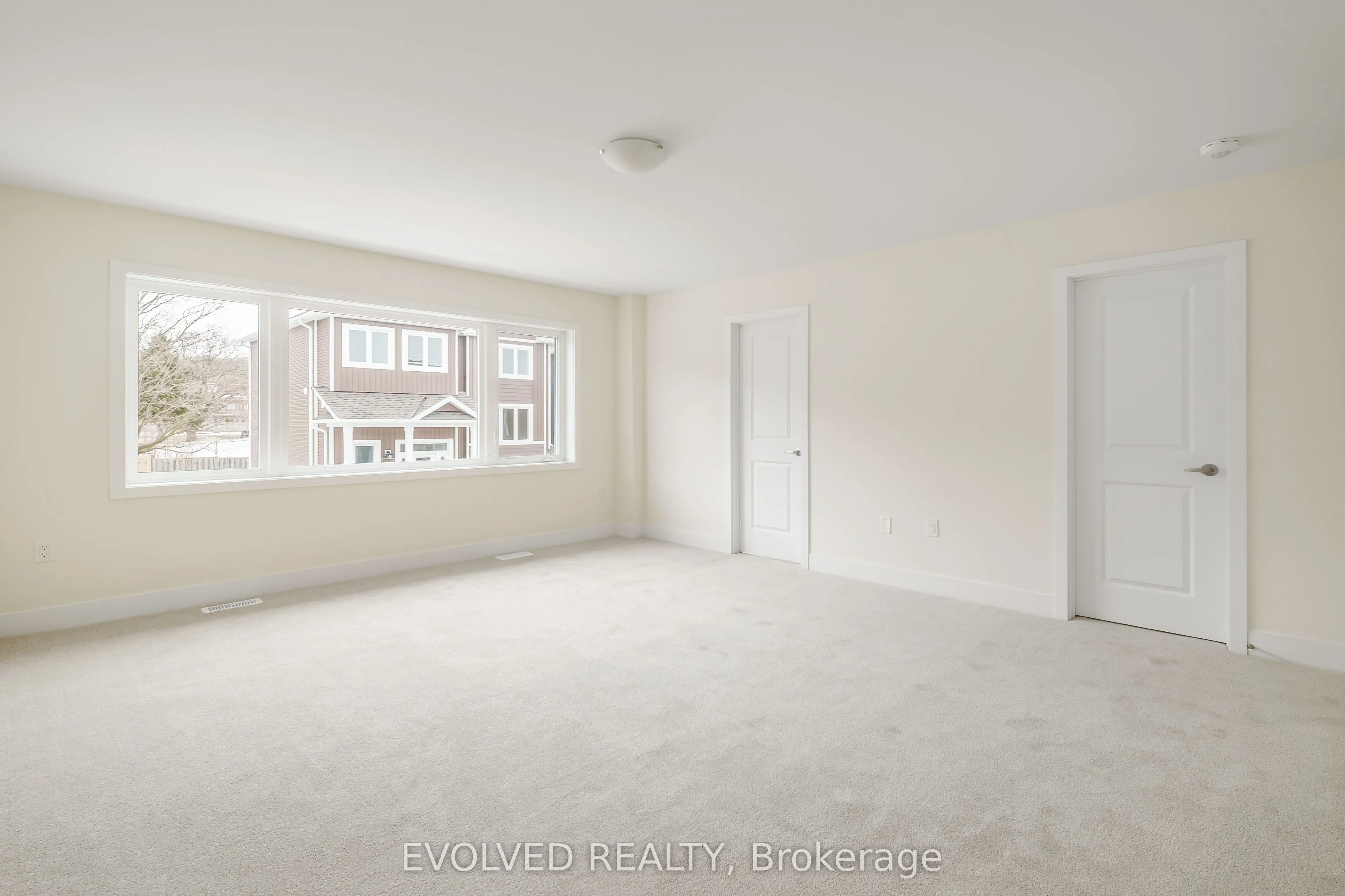 6 Hampton Lane, #0
