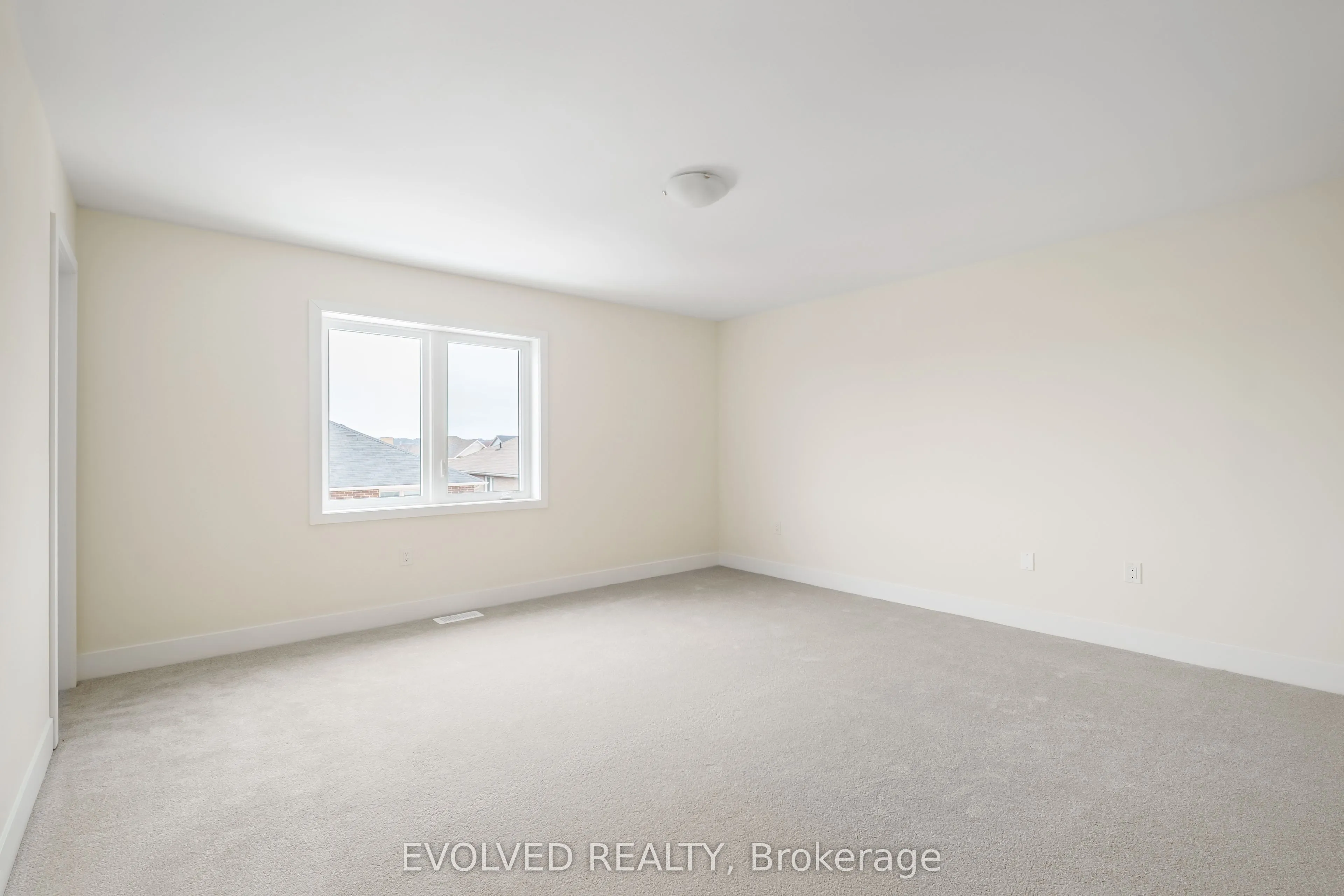6 Hampton Lane, #0