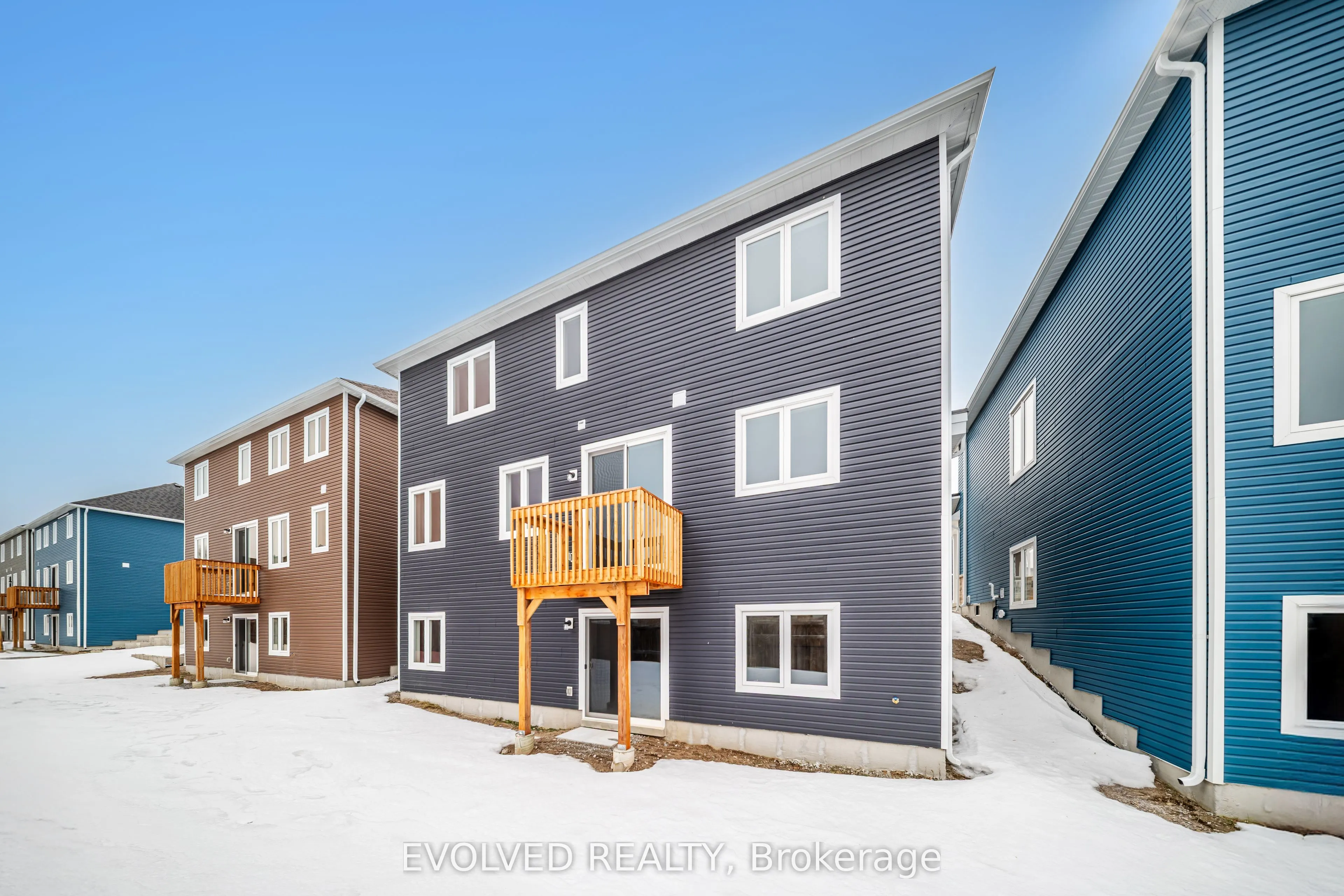 6 Hampton Lane, #0