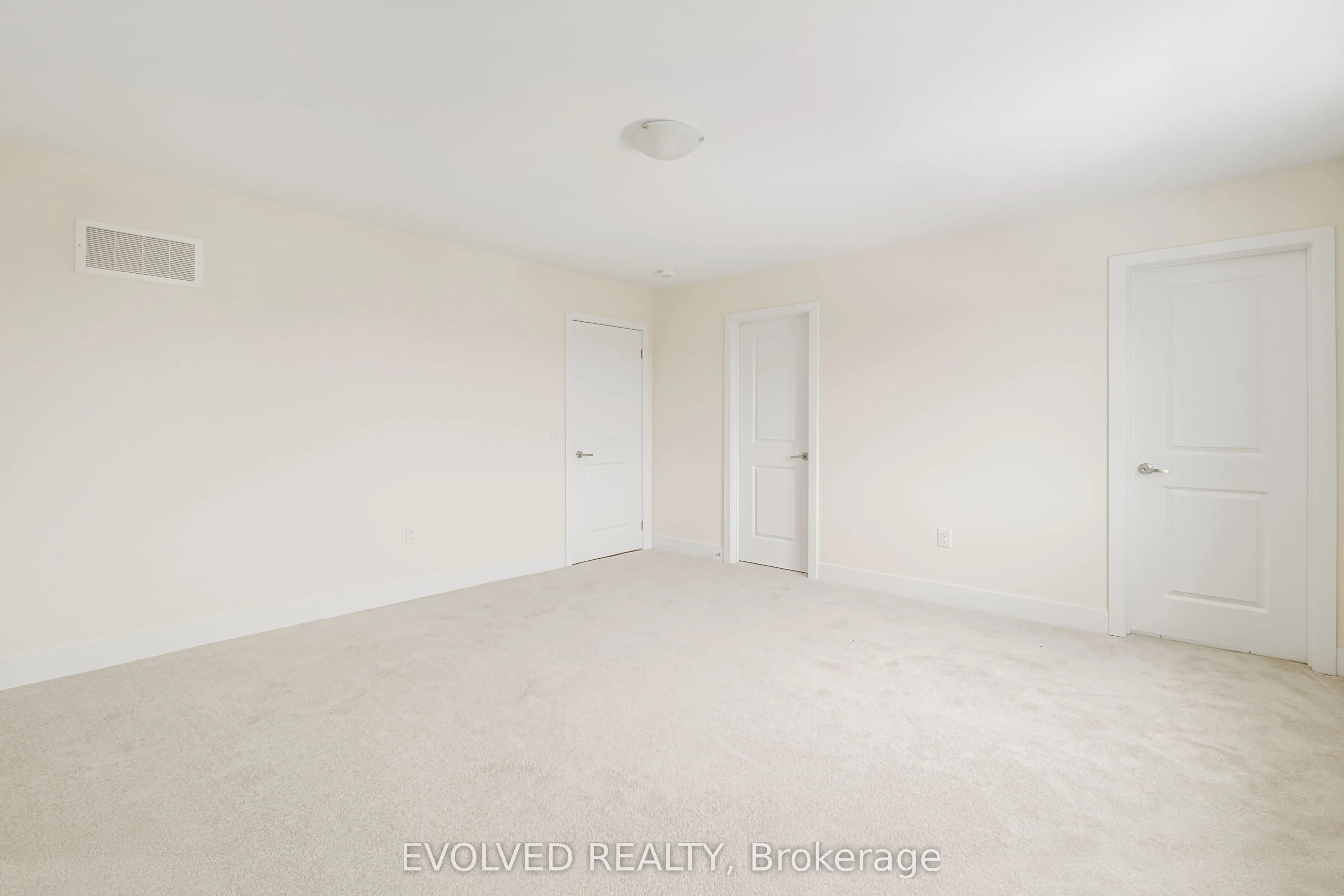 6 Hampton Lane, #0