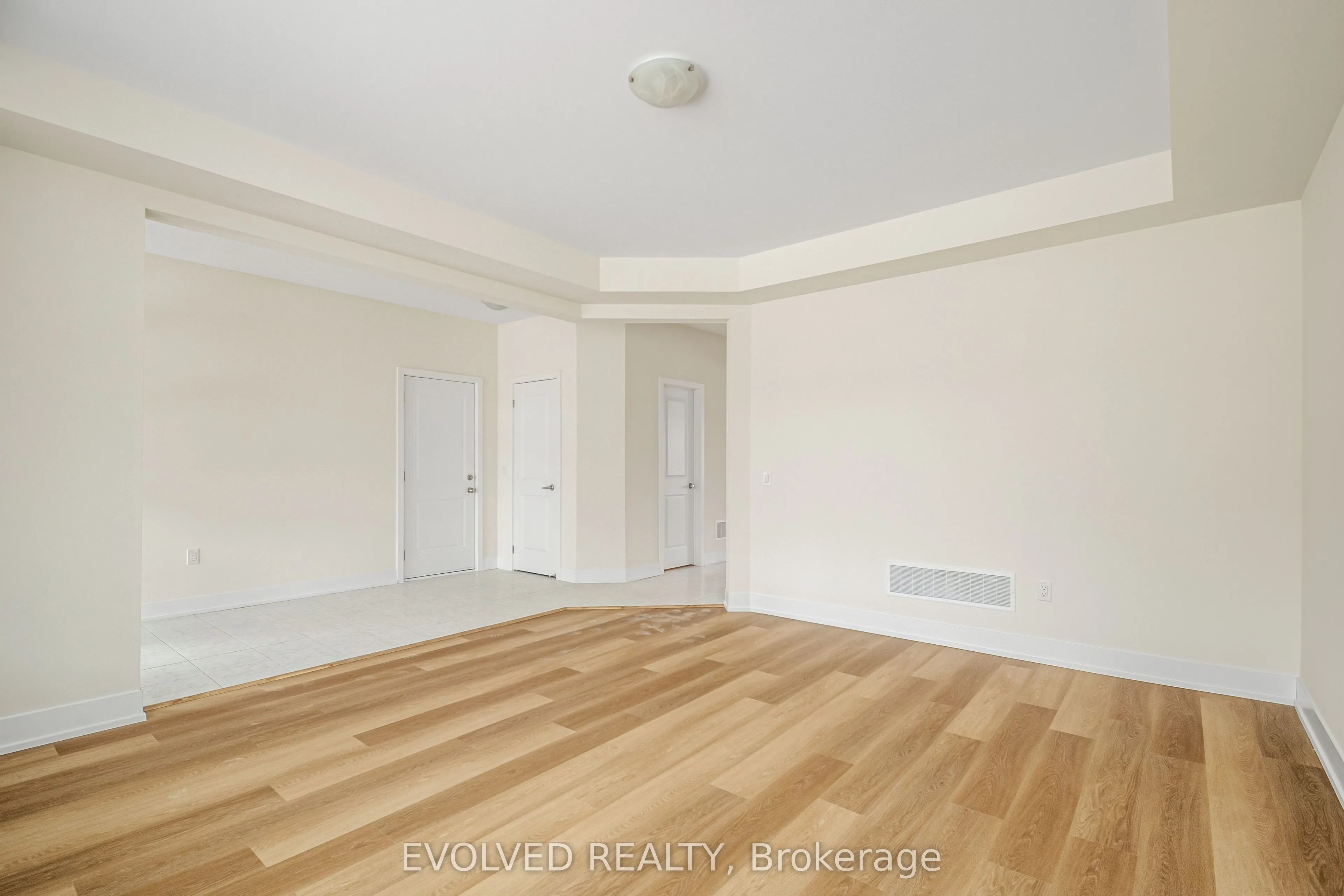 6 Hampton Lane, #0