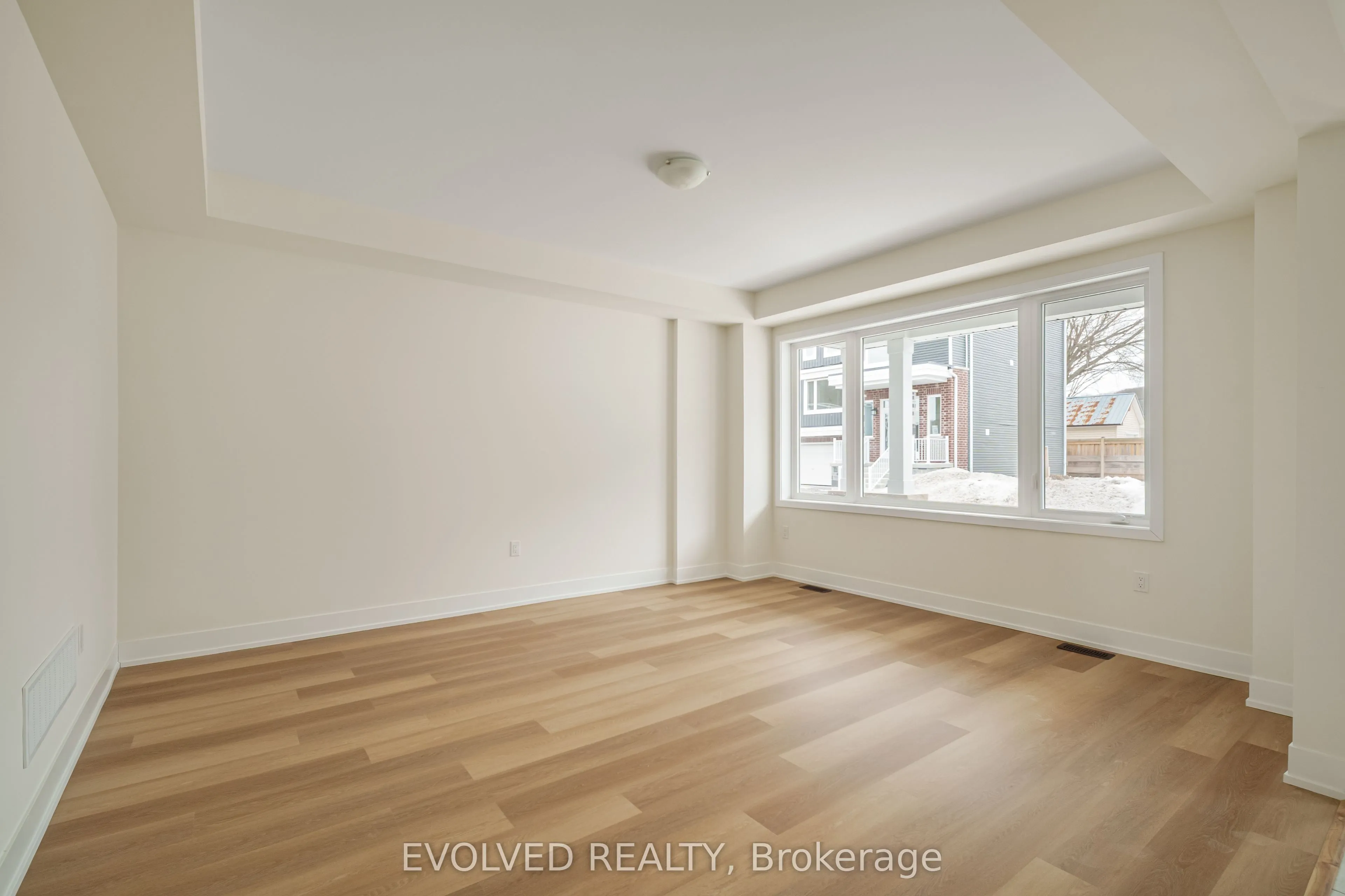 6 Hampton Lane, #0