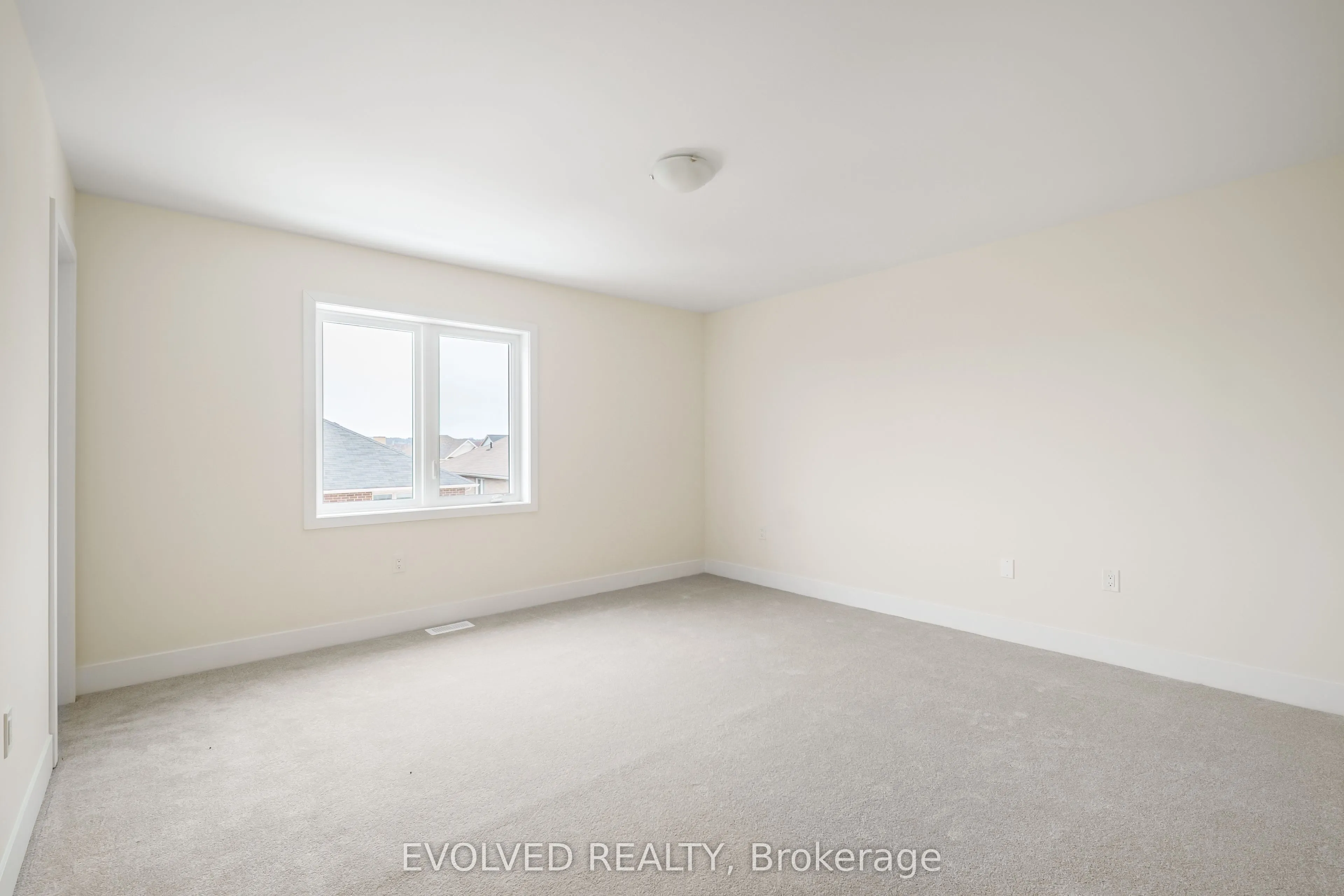 6 Hampton Lane, #0
