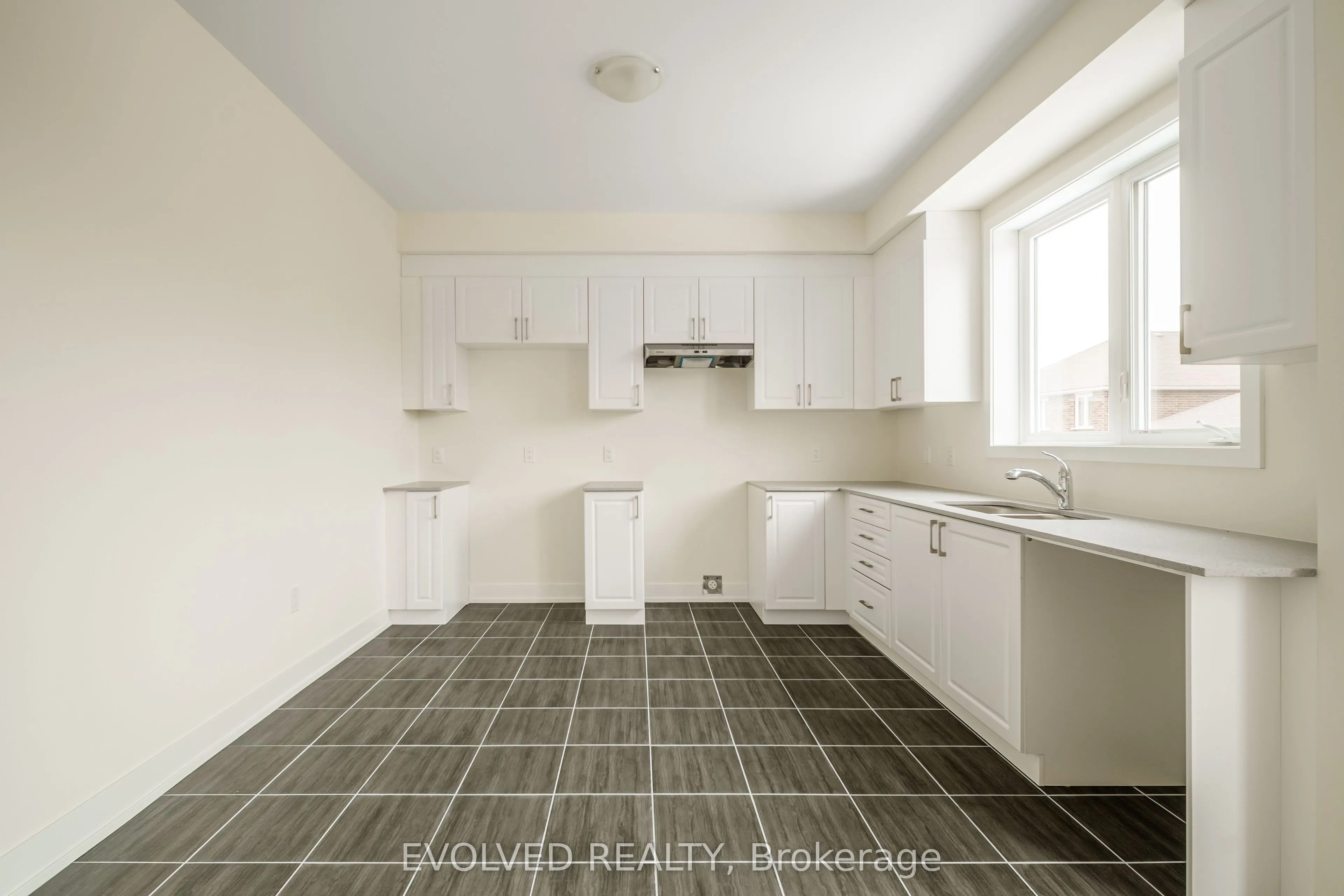 6 Hampton Lane, #0