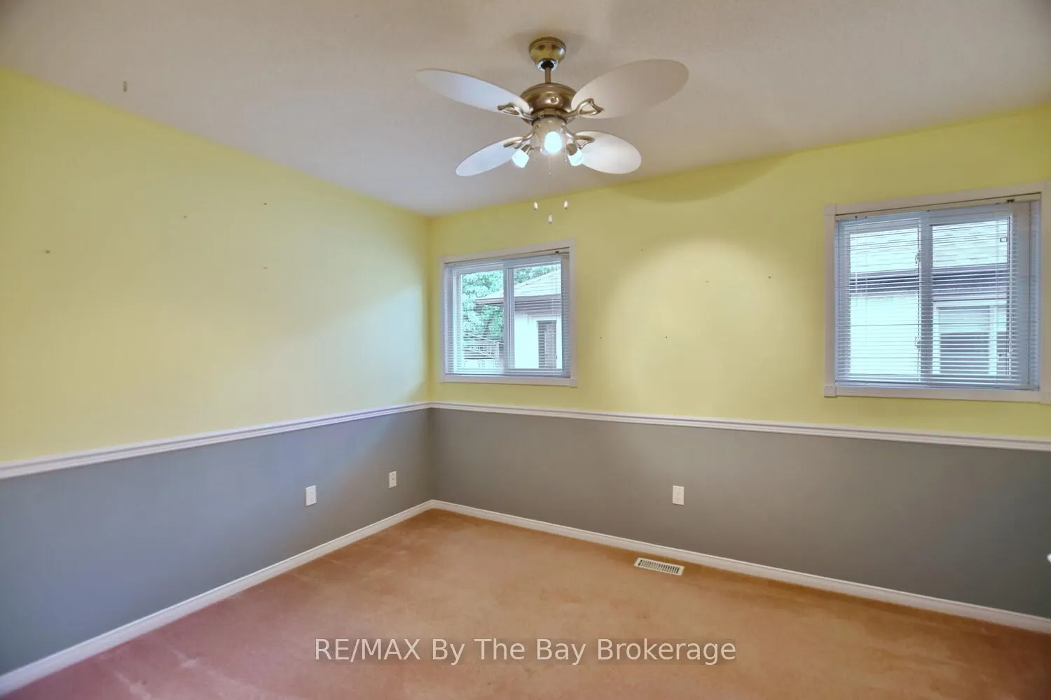 38 Timberland Crescent